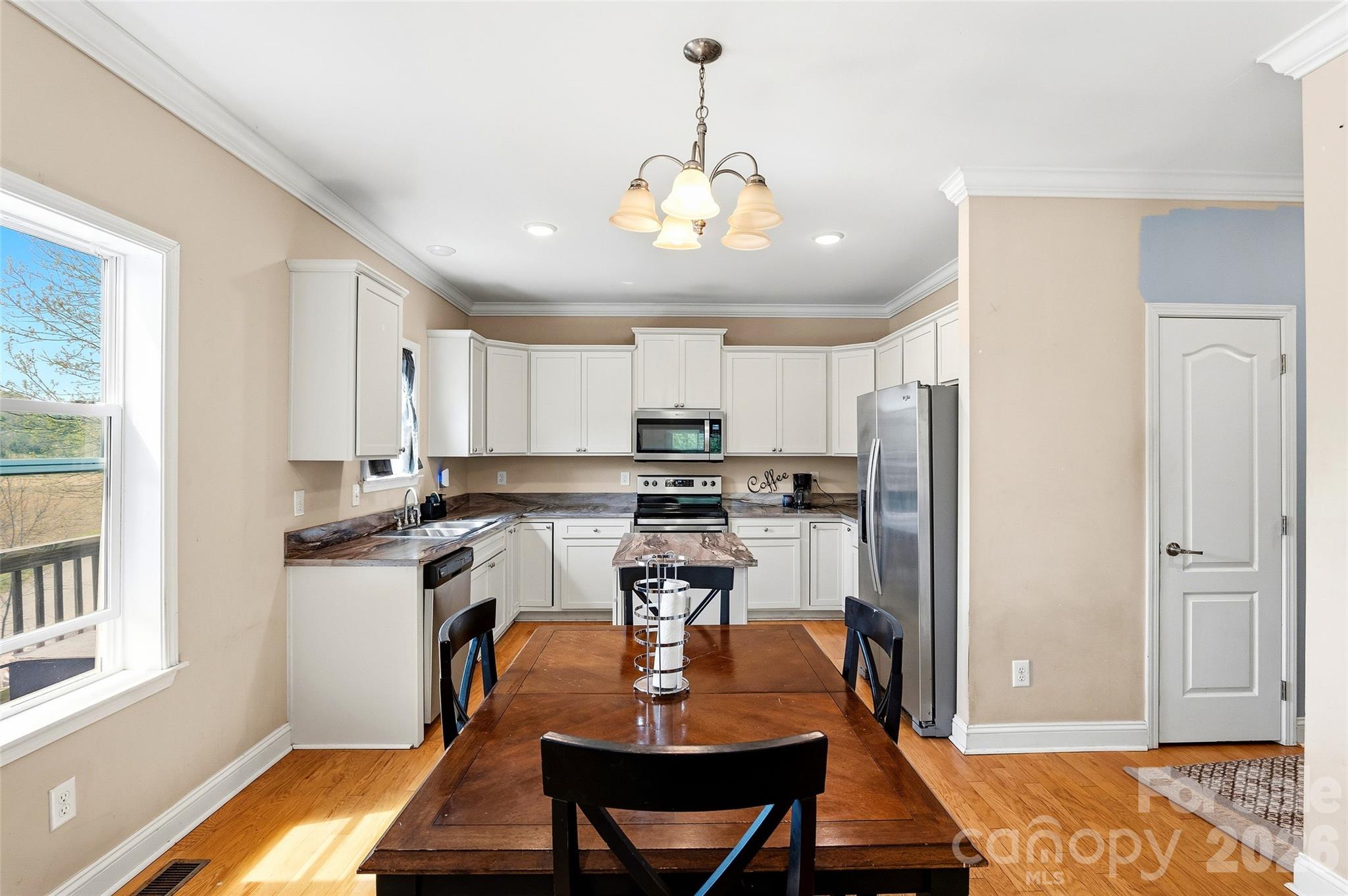 26 Brigman Road — Weaverville