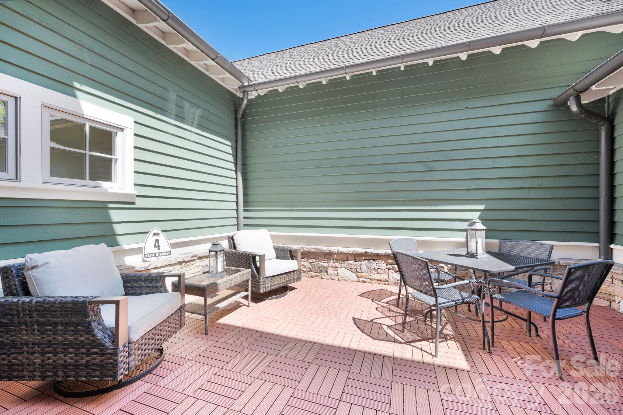4 Fitzgerald Road — Black Mountain