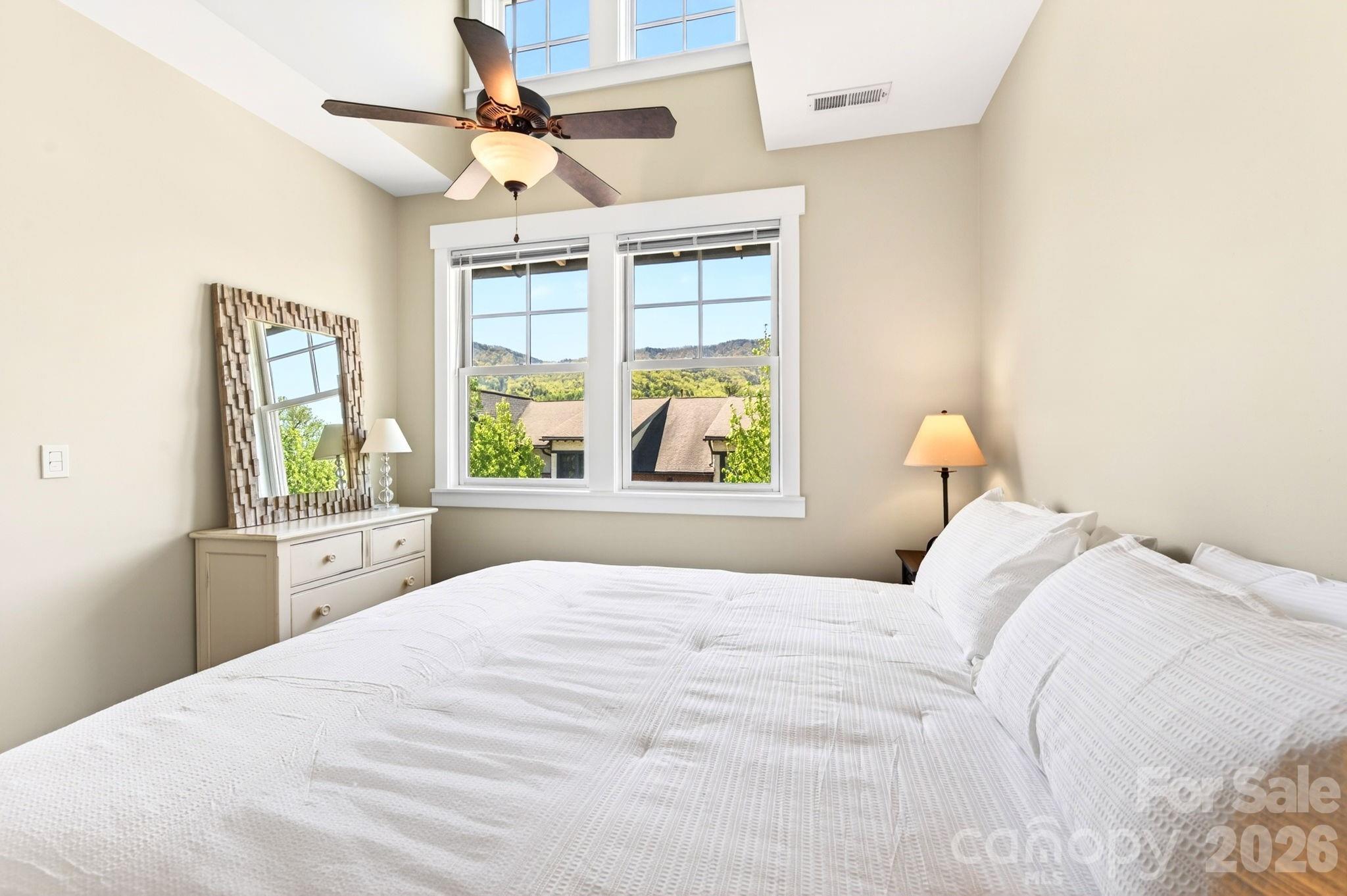 4 Fitzgerald Road — Black Mountain