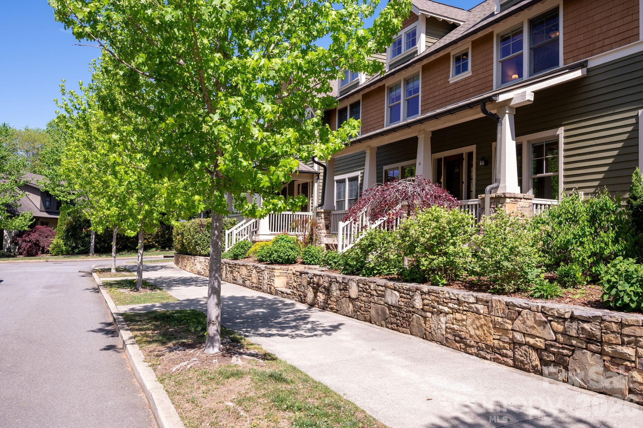 4 Fitzgerald Road — Black Mountain