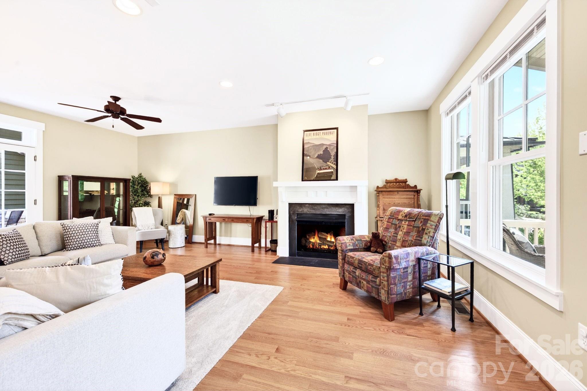 4 Fitzgerald Road — Black Mountain