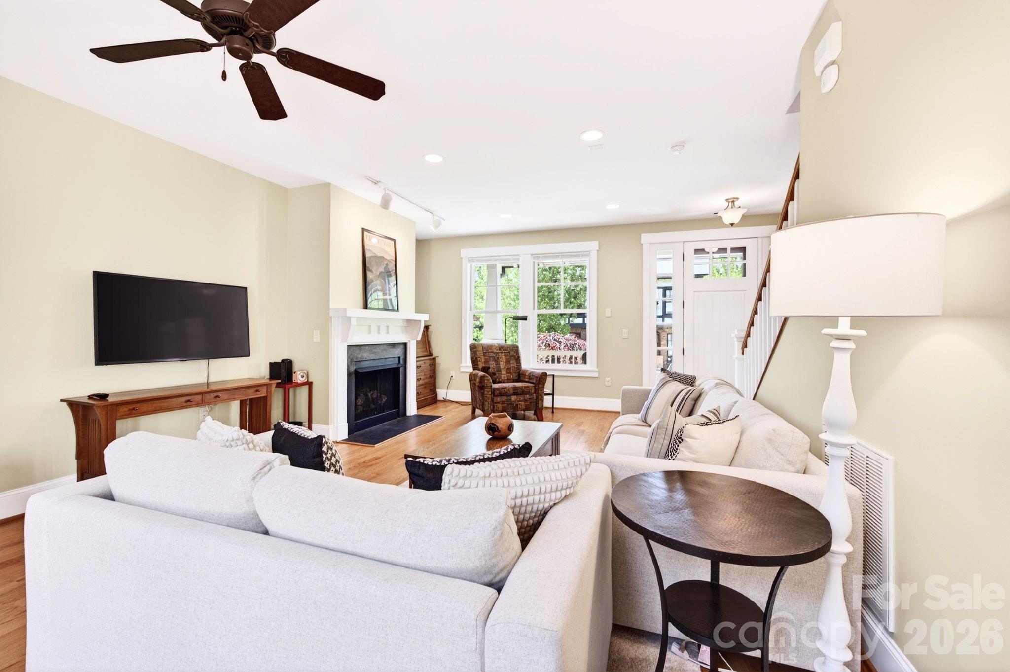 4 Fitzgerald Road — Black Mountain