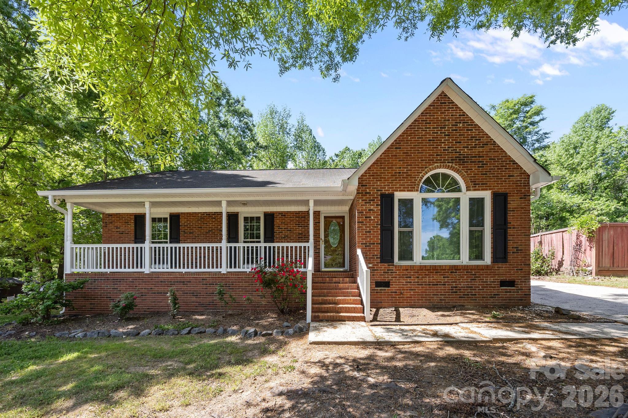 924 Cameron Court — Monroe