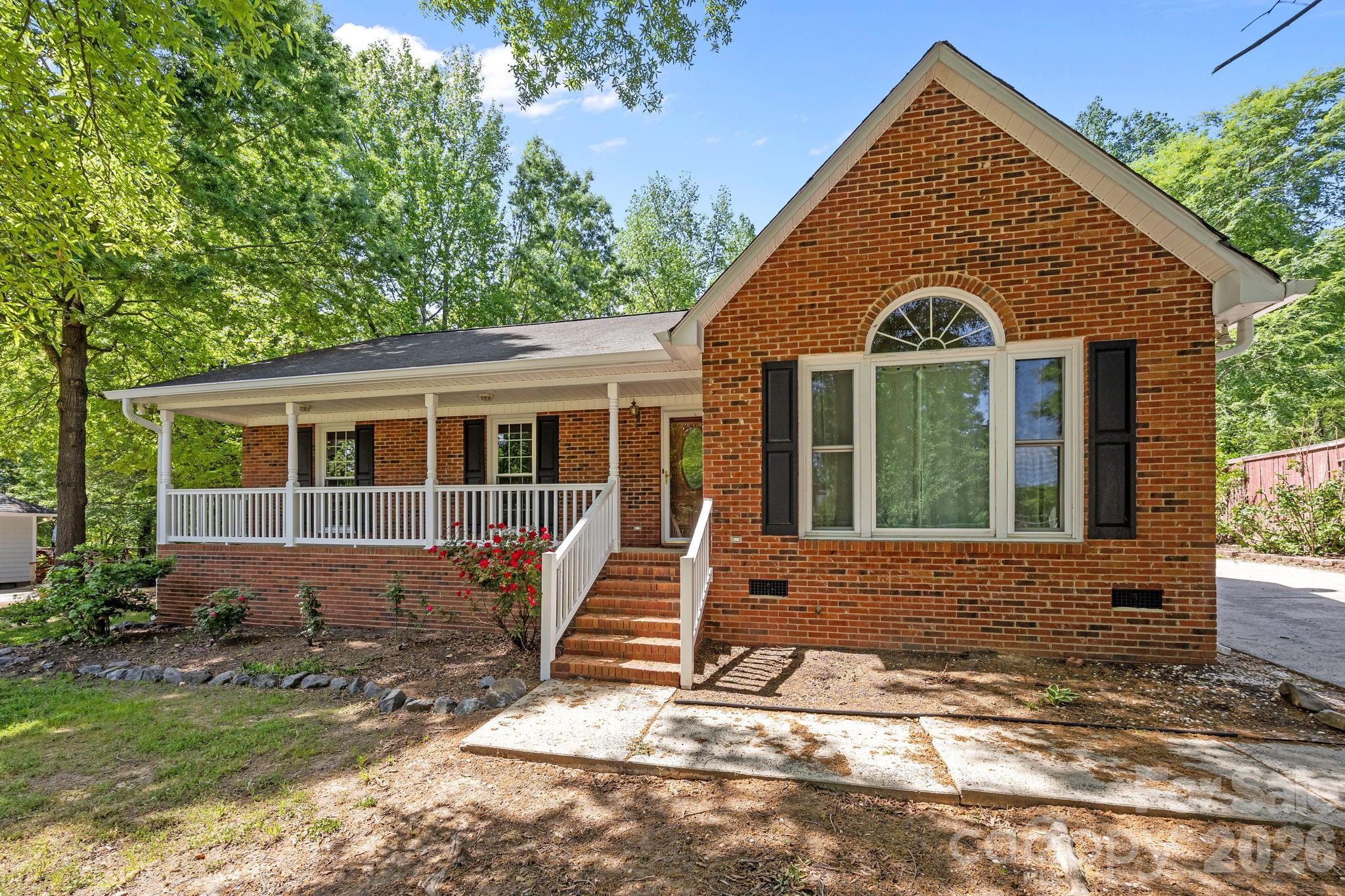 924 Cameron Court — Monroe
