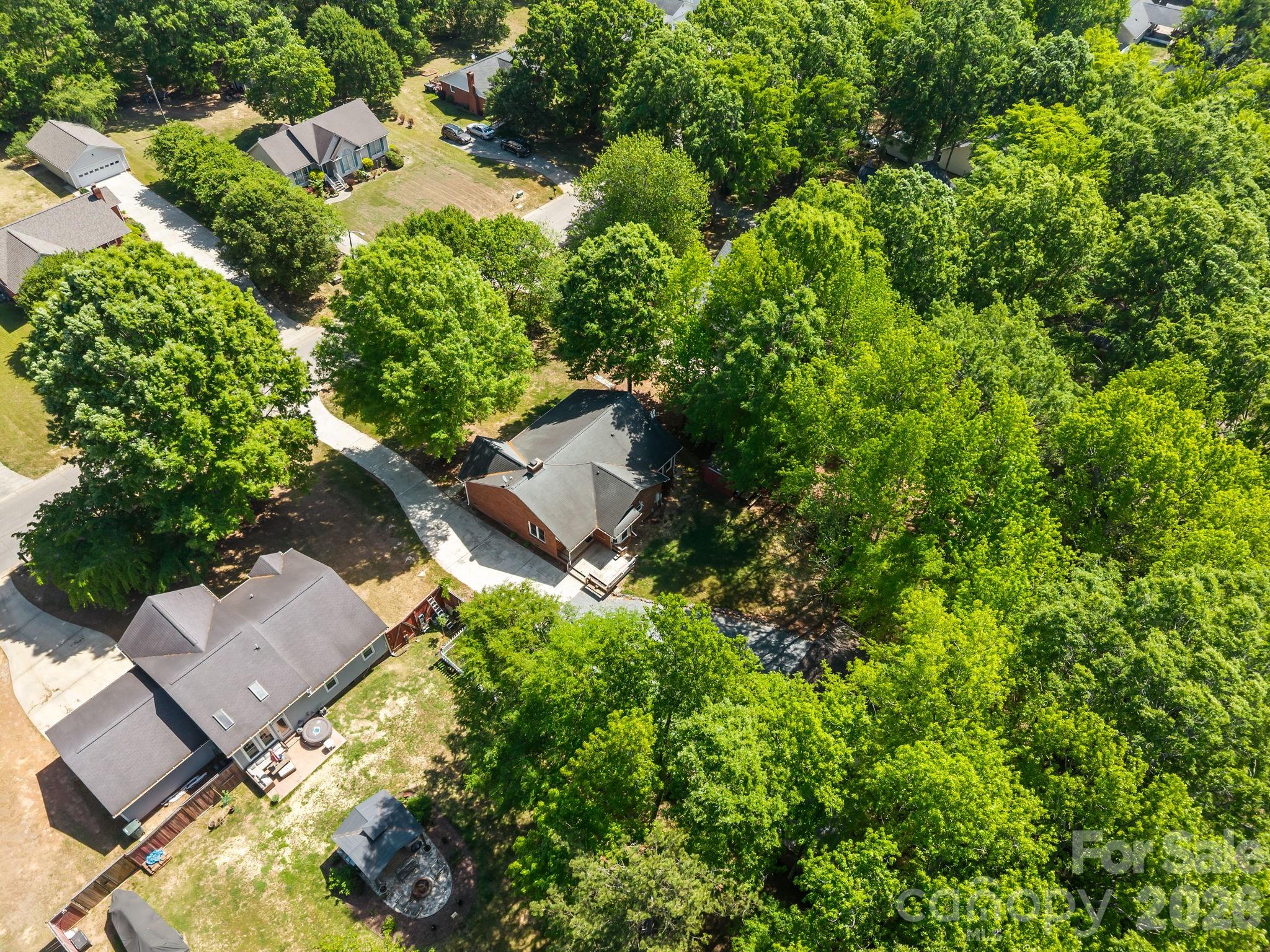 924 Cameron Court — Monroe