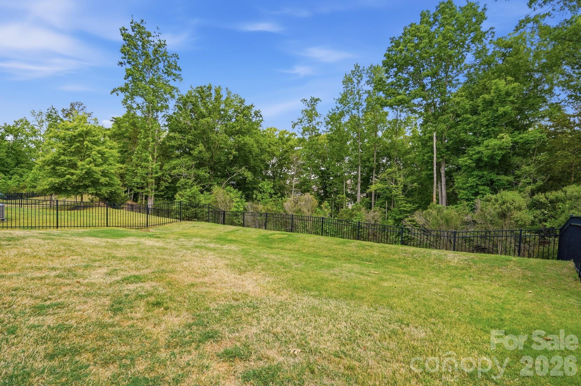 5032 Lydney Circle — Waxhaw