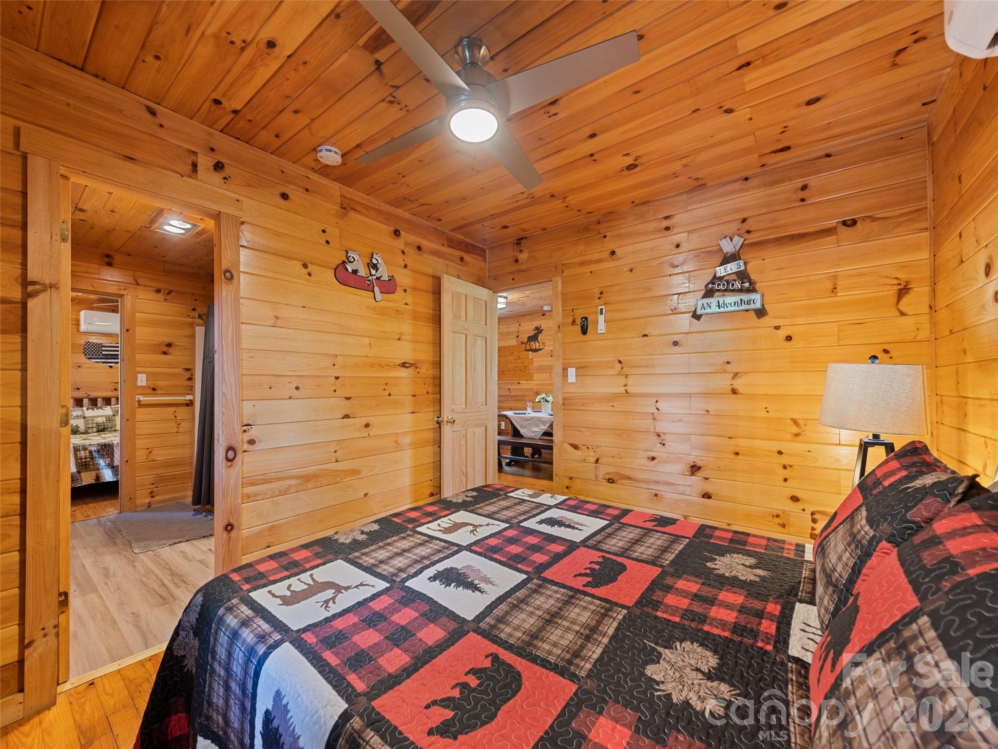299 Blue Ridge Parkway — Bryson City