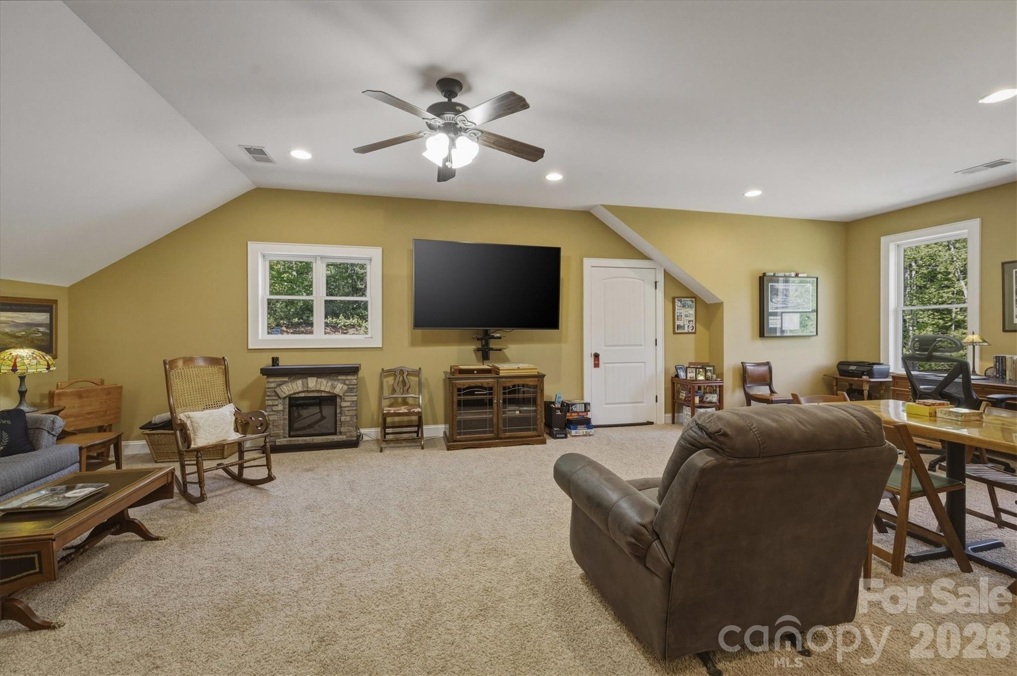 4790 Ponderosa Road — Morganton
