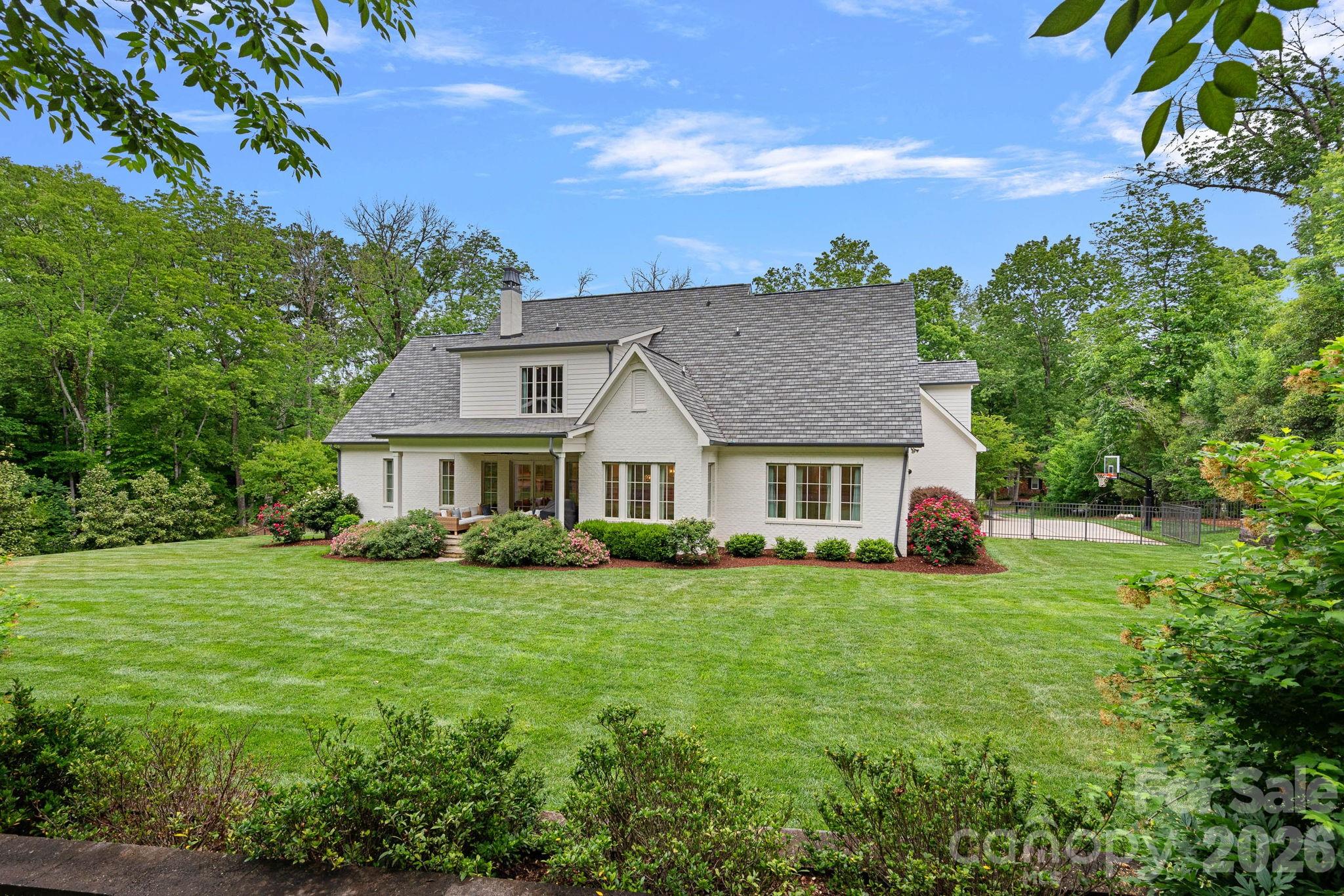 3901 Carmel Acres Drive — Charlotte