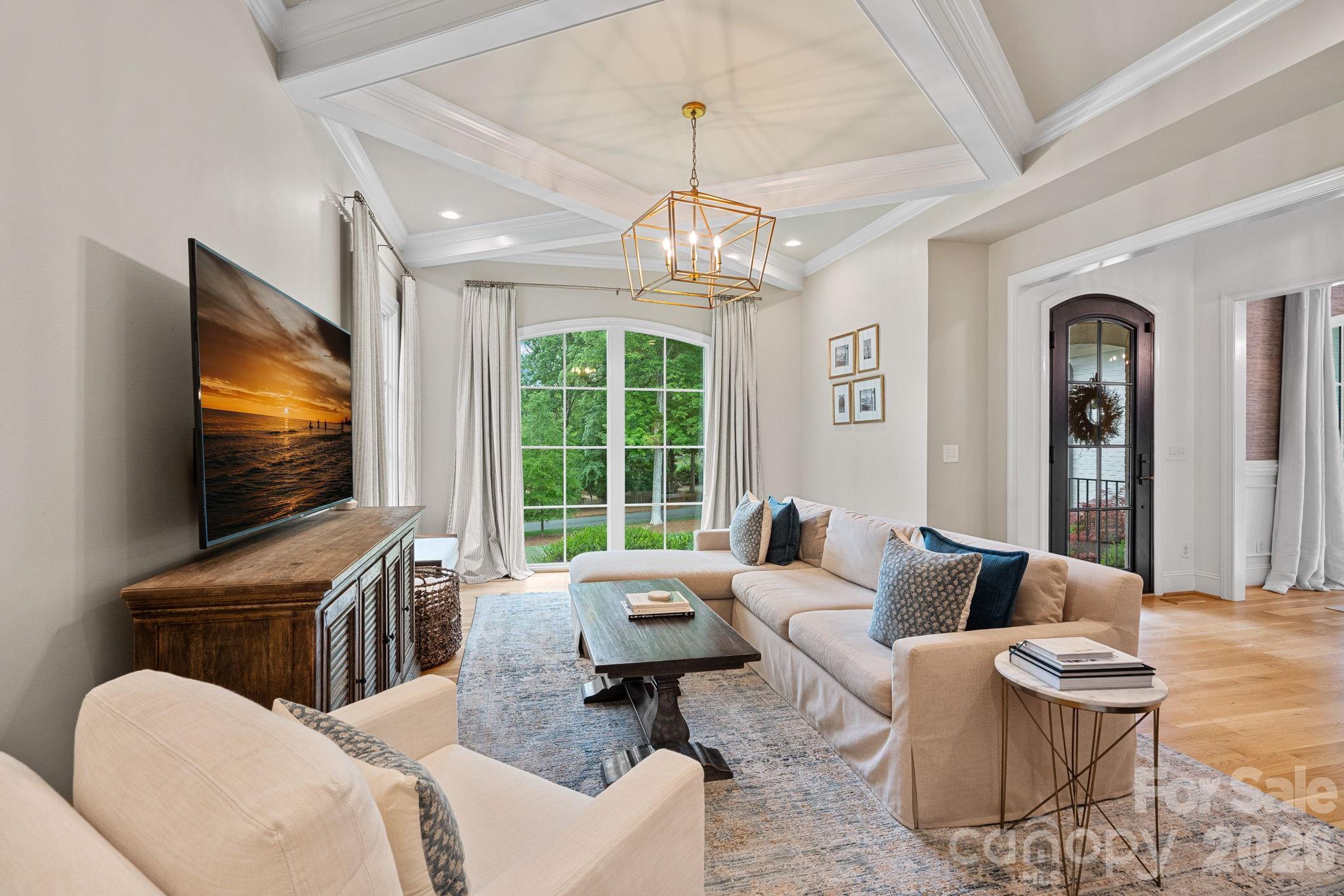 3901 Carmel Acres Drive — Charlotte