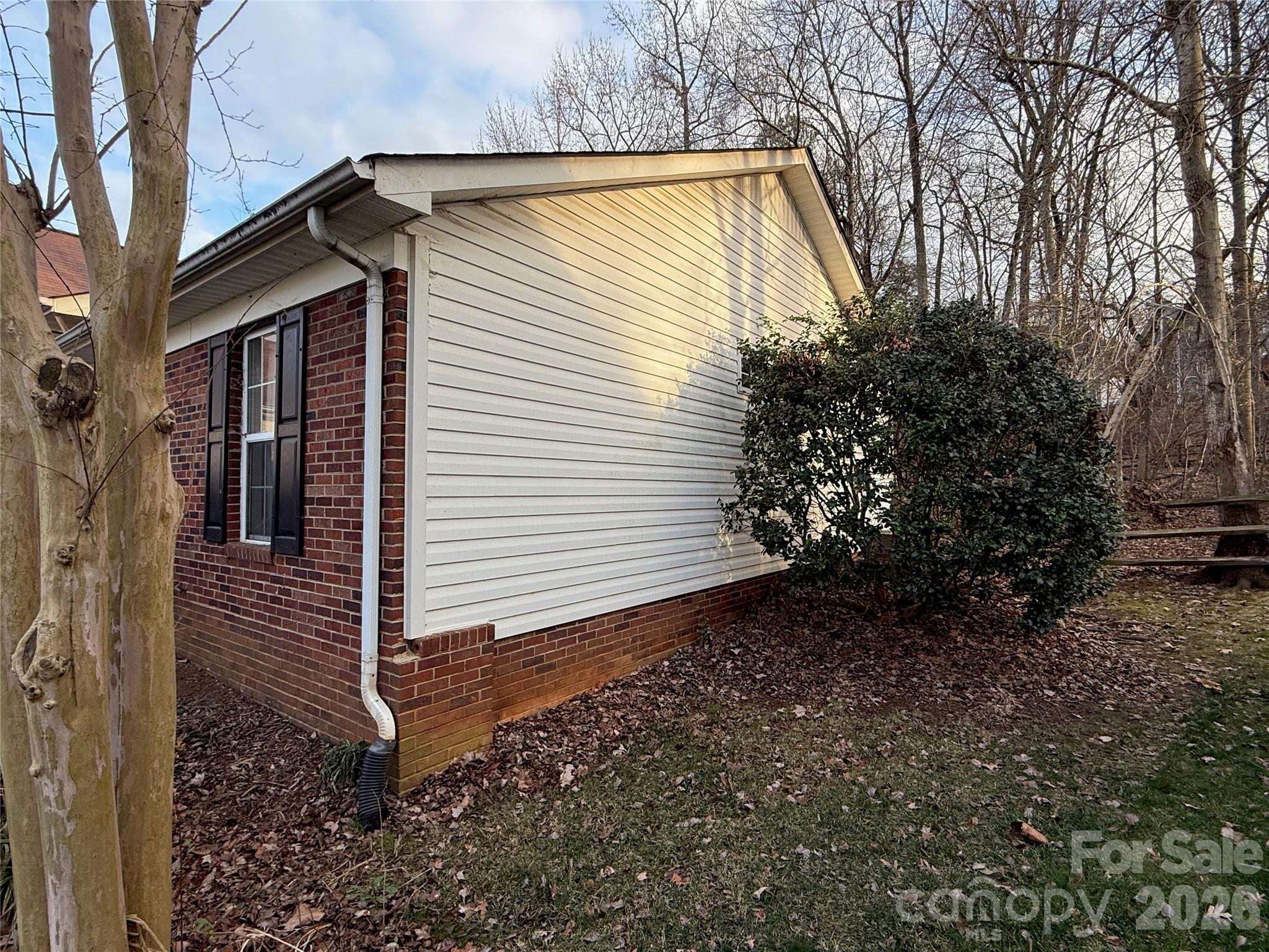 10410 Hellebore Road — Charlotte