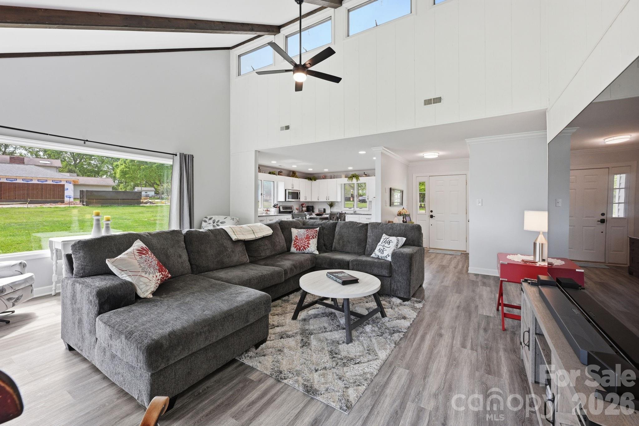 8029 Lucky Creek Lane — Denver