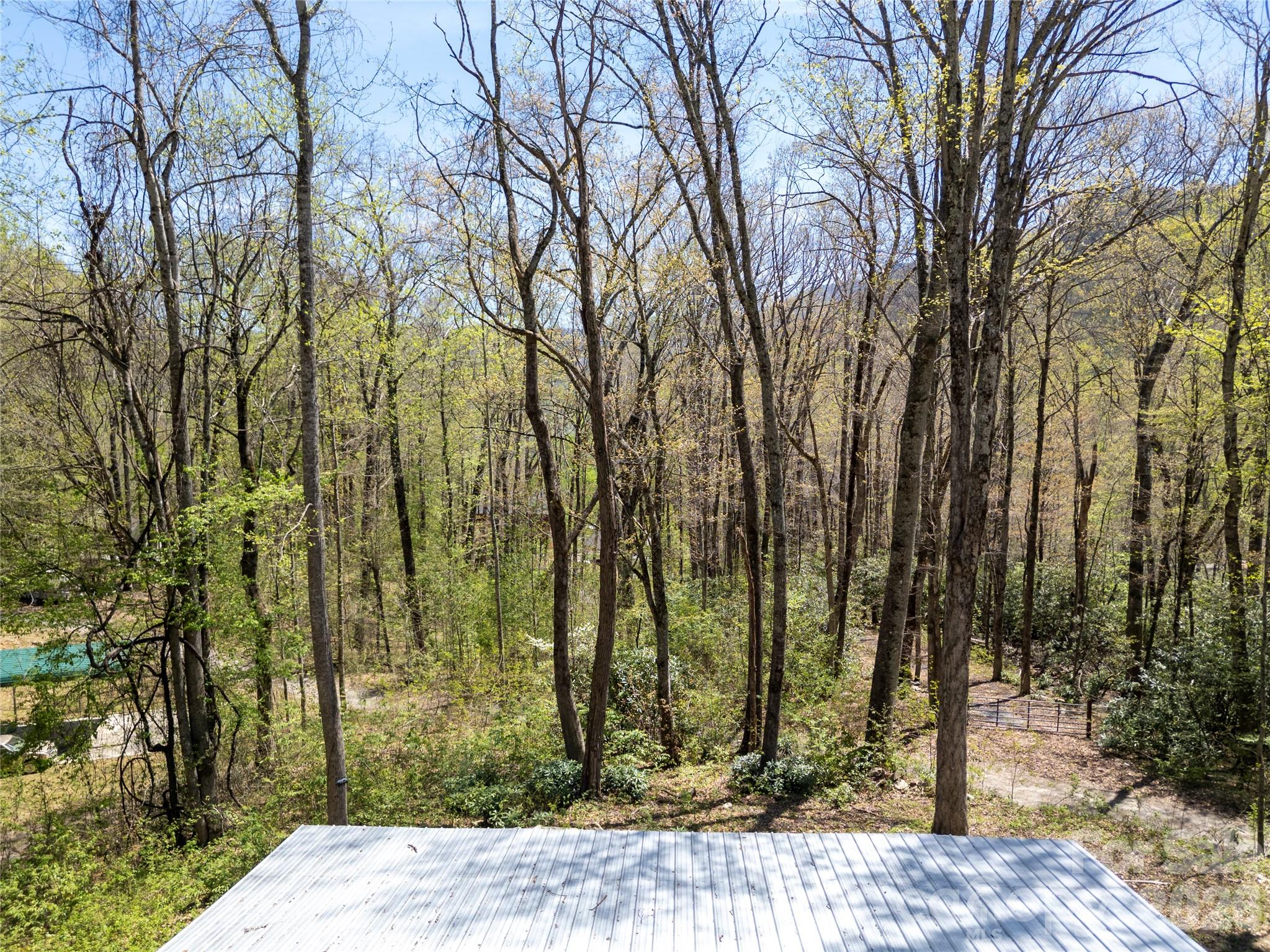 16 Standing Rock Ridge — Maggie Valley