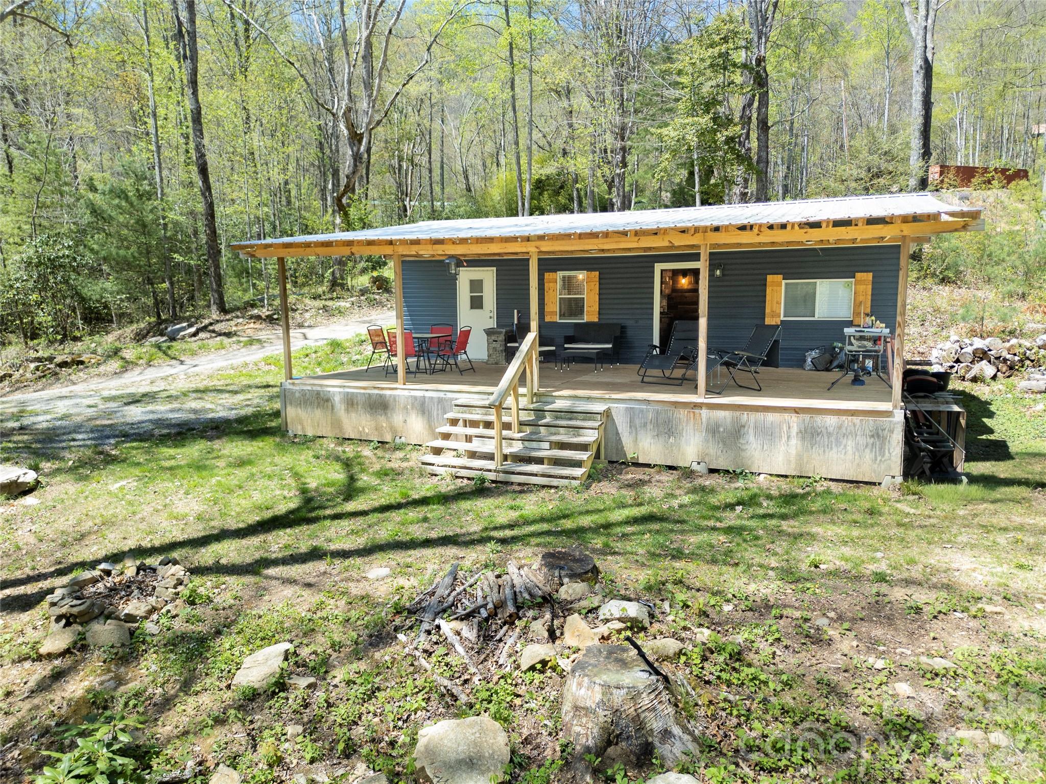 16 Standing Rock Ridge — Maggie Valley