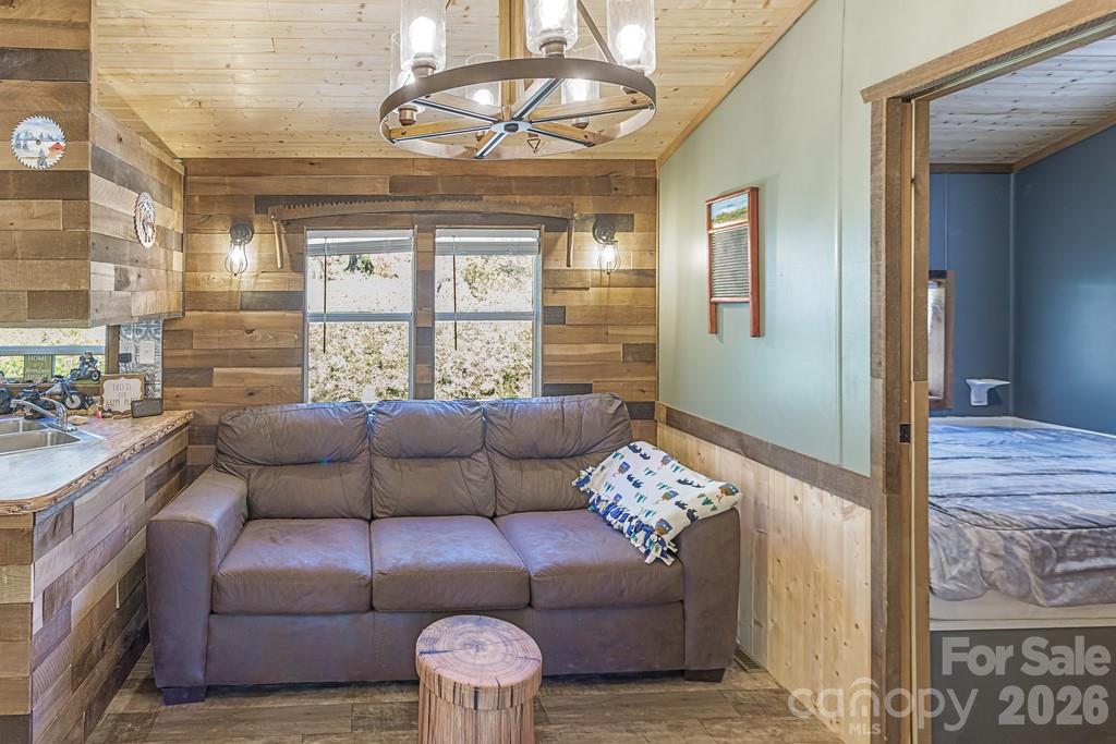 16 Standing Rock Ridge — Maggie Valley