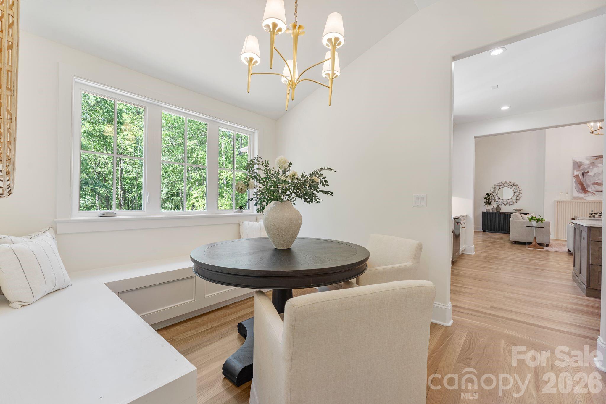 8016 Gulf Creek Road — Lancaster