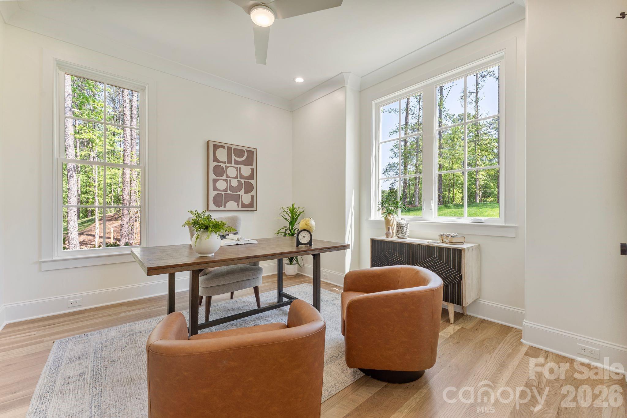 8016 Gulf Creek Road — Lancaster