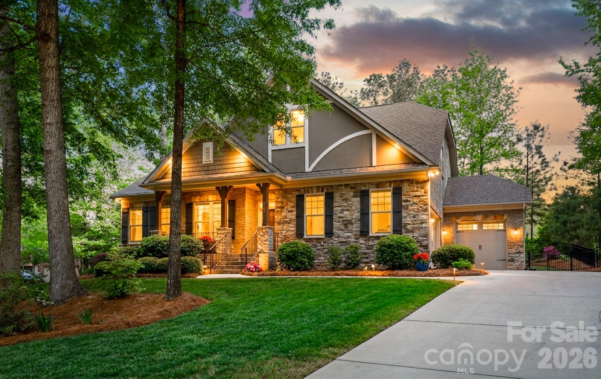 6704 Montgomery Road — Lake Wylie