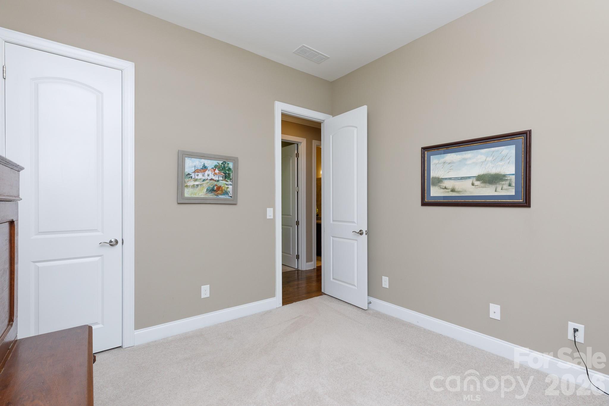 6704 Montgomery Road — Lake Wylie