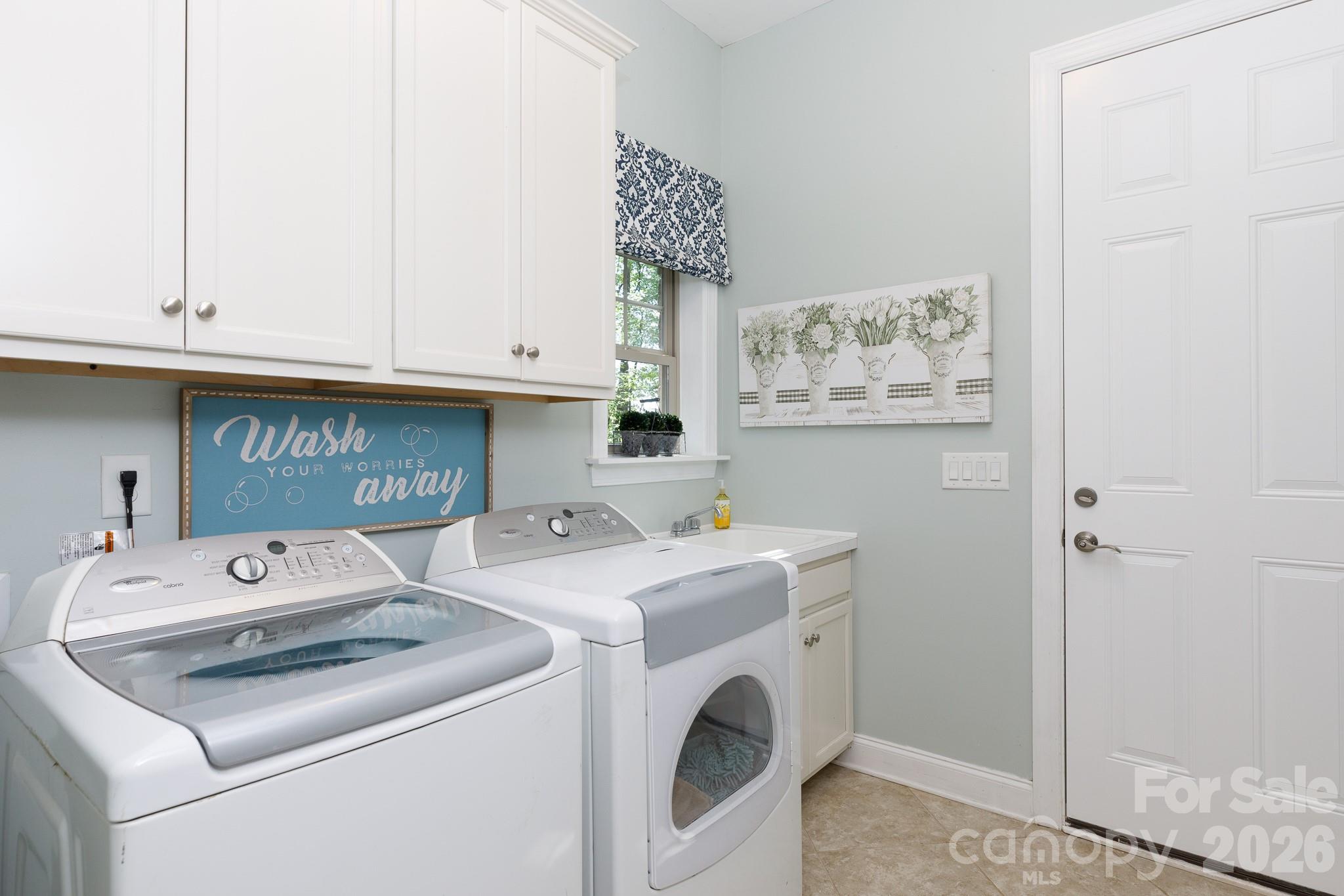 6704 Montgomery Road — Lake Wylie