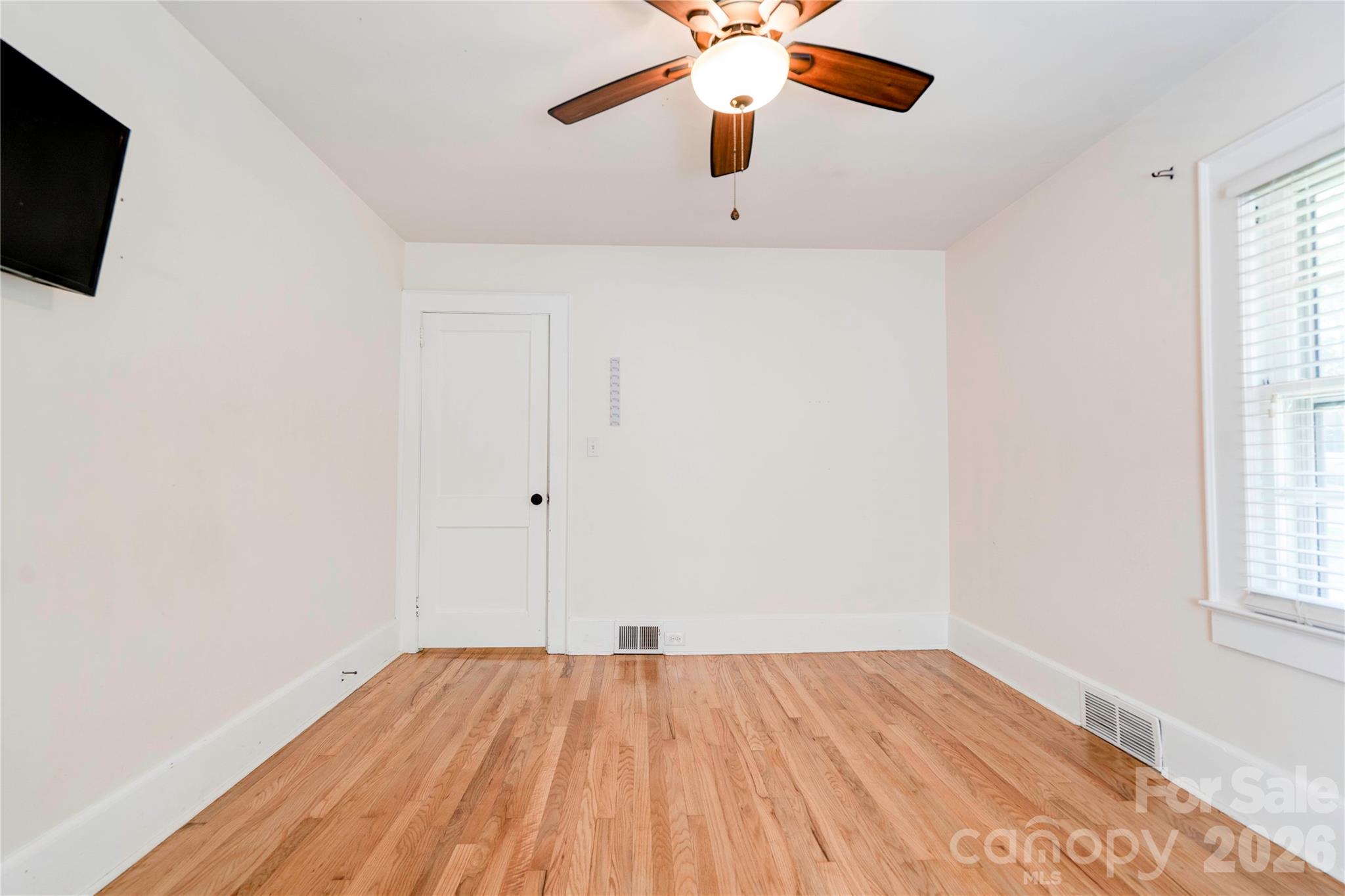 511 W Sumter Street — Shelby