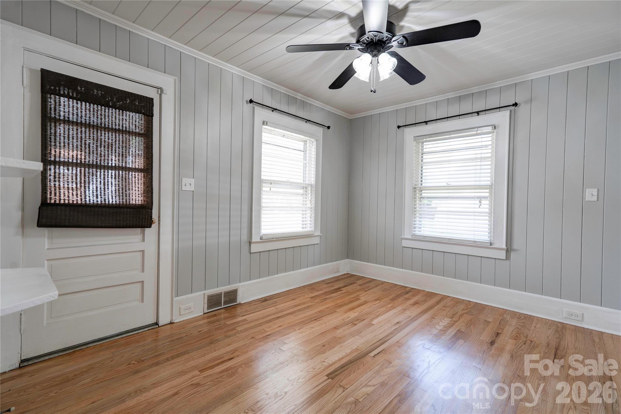 511 W Sumter Street — Shelby