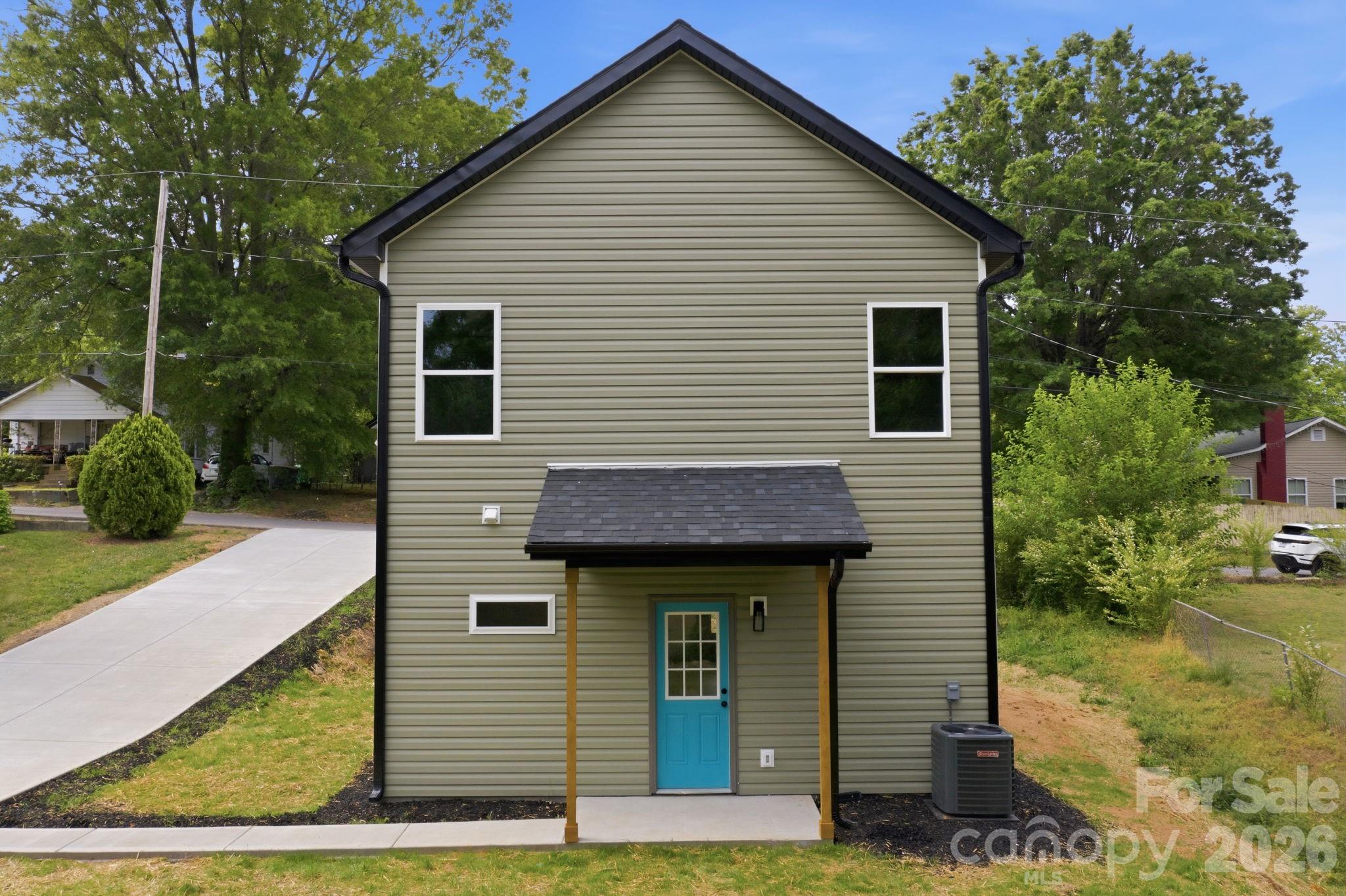 2412 SUMMIT Avenue — Kannapolis