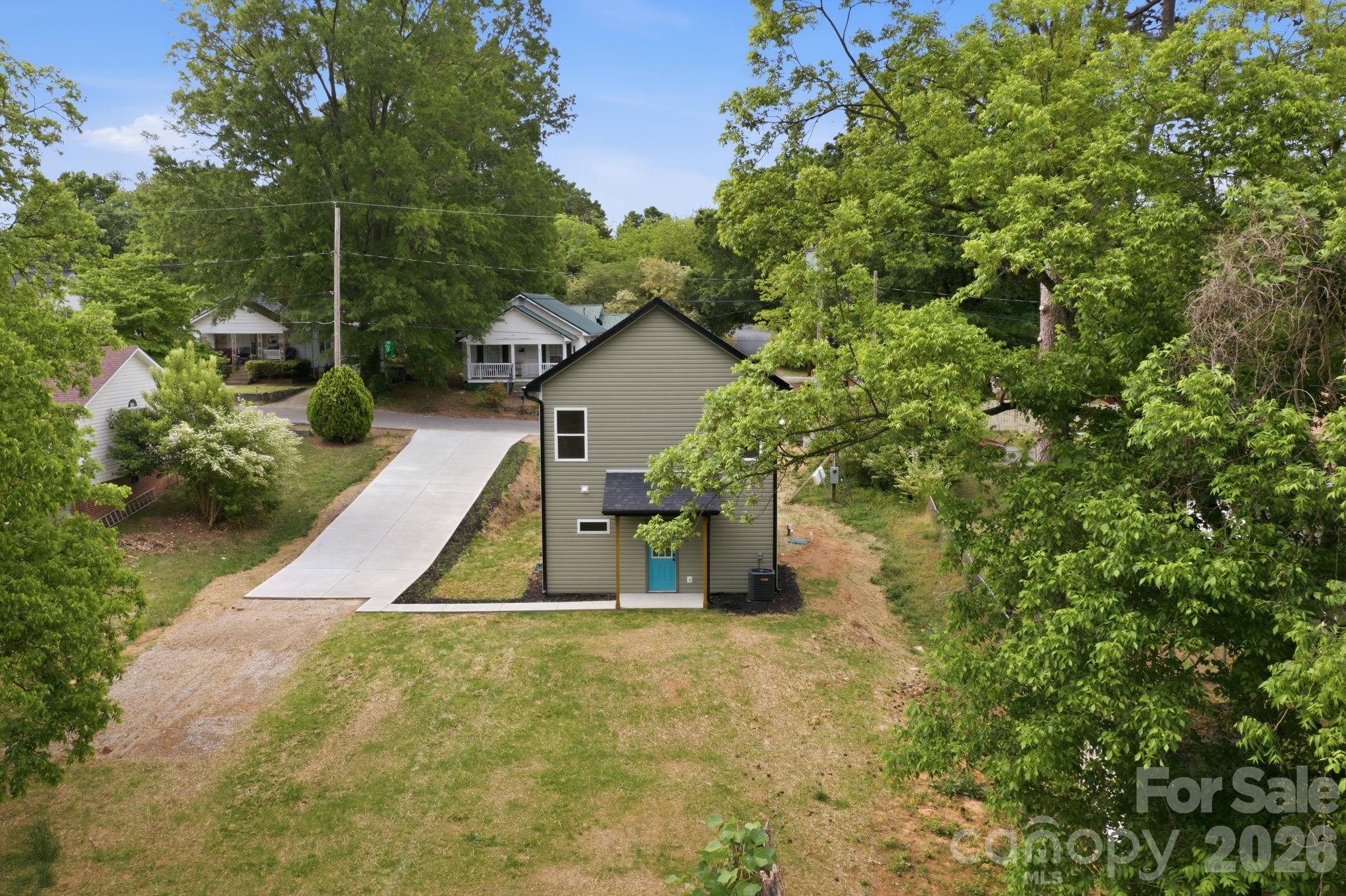2412 SUMMIT Avenue — Kannapolis