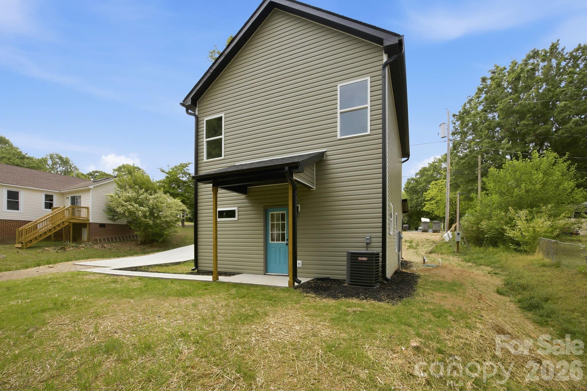 2412 SUMMIT Avenue — Kannapolis