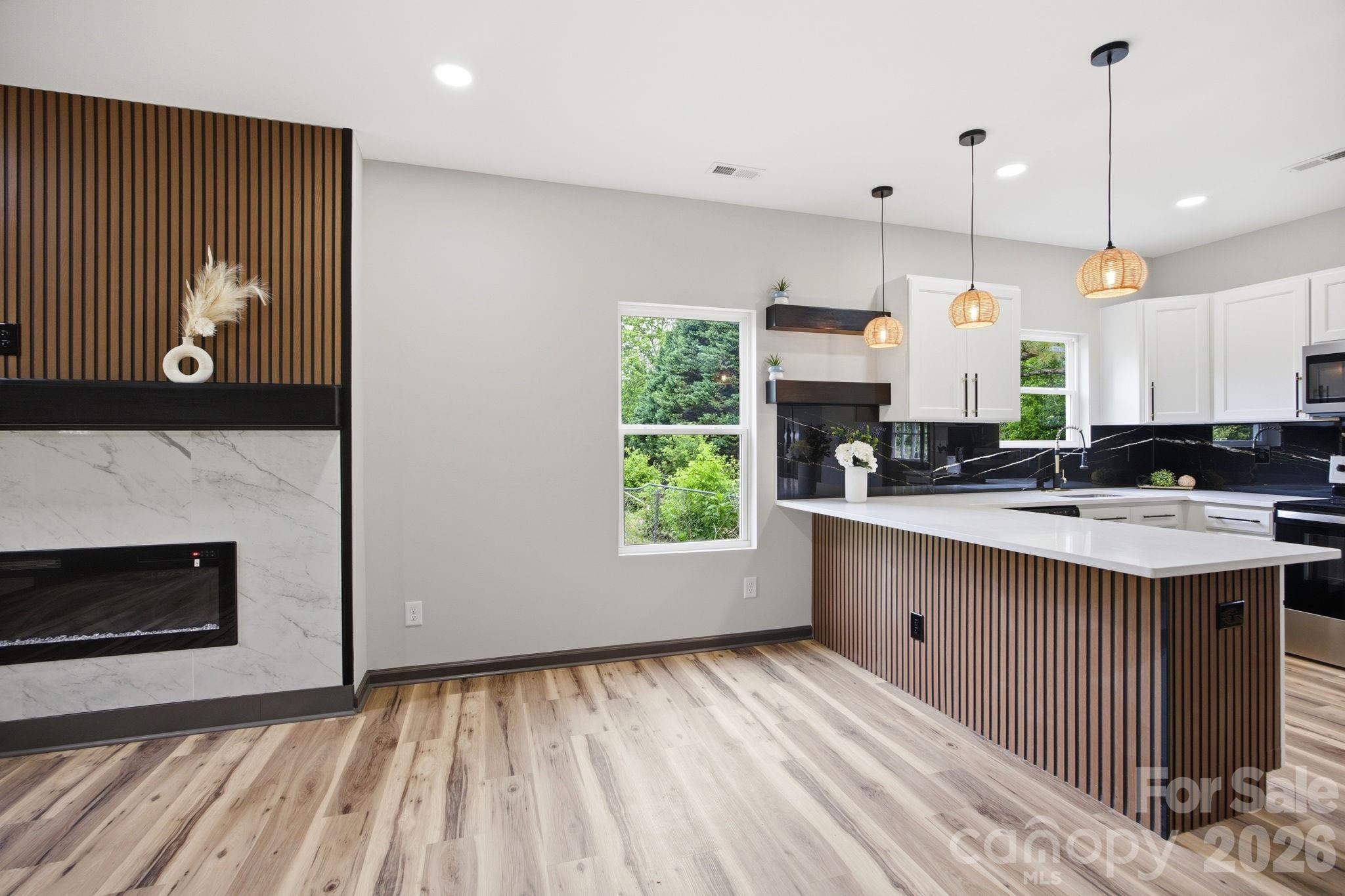 2412 SUMMIT Avenue — Kannapolis