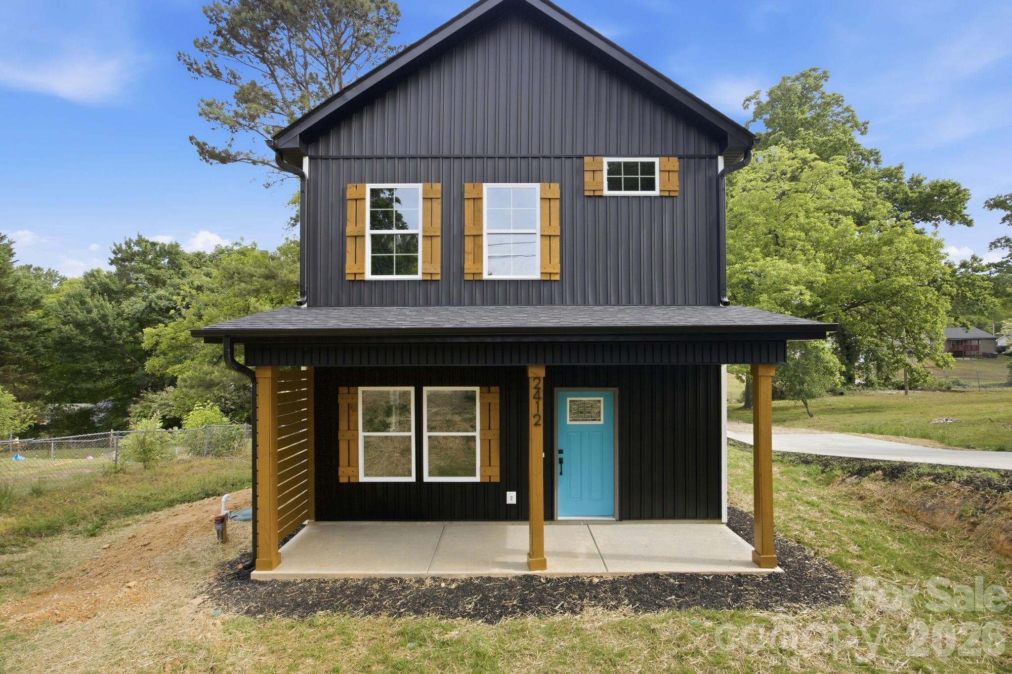 2412 SUMMIT Avenue — Kannapolis