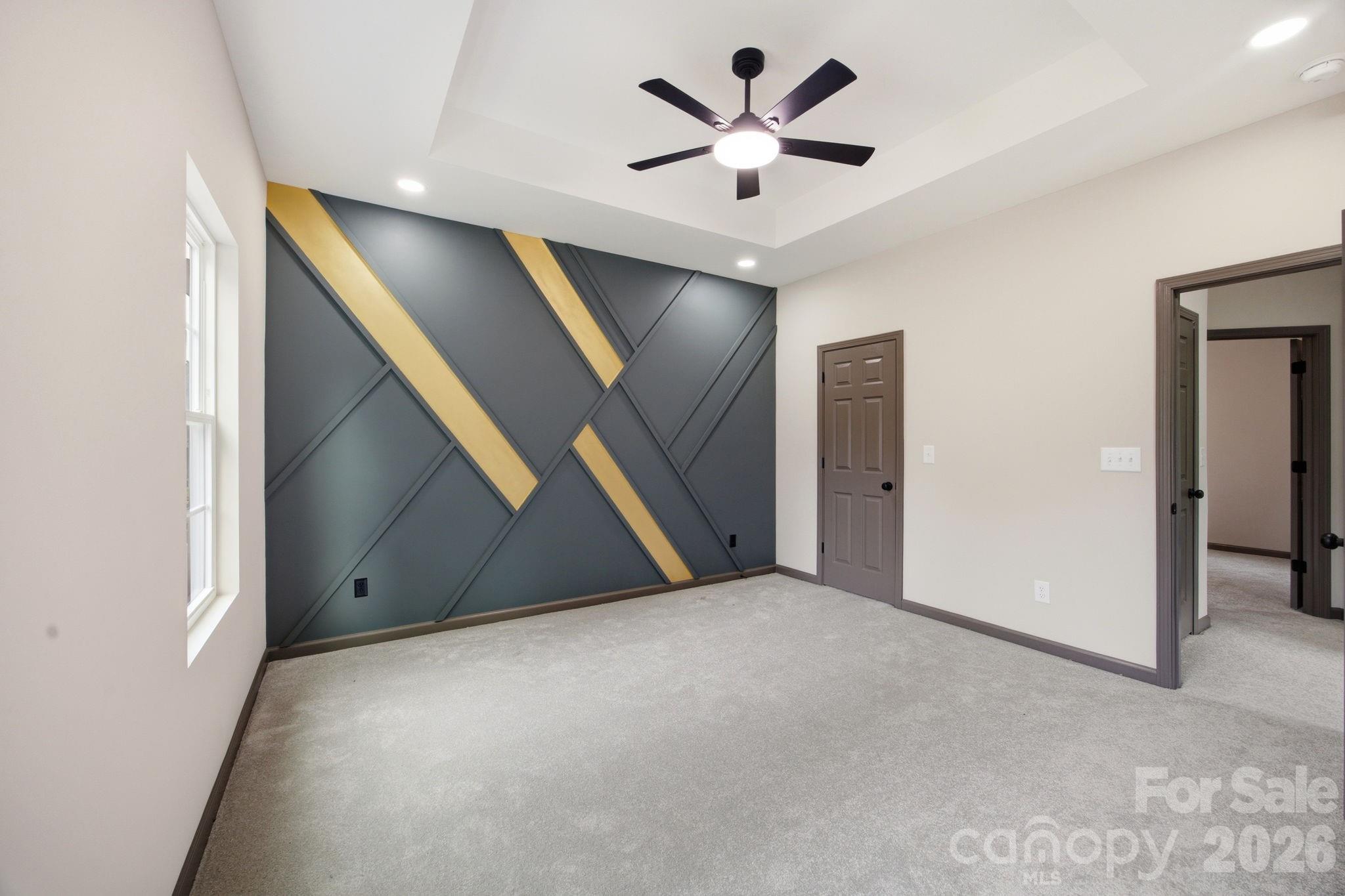 2412 SUMMIT Avenue — Kannapolis
