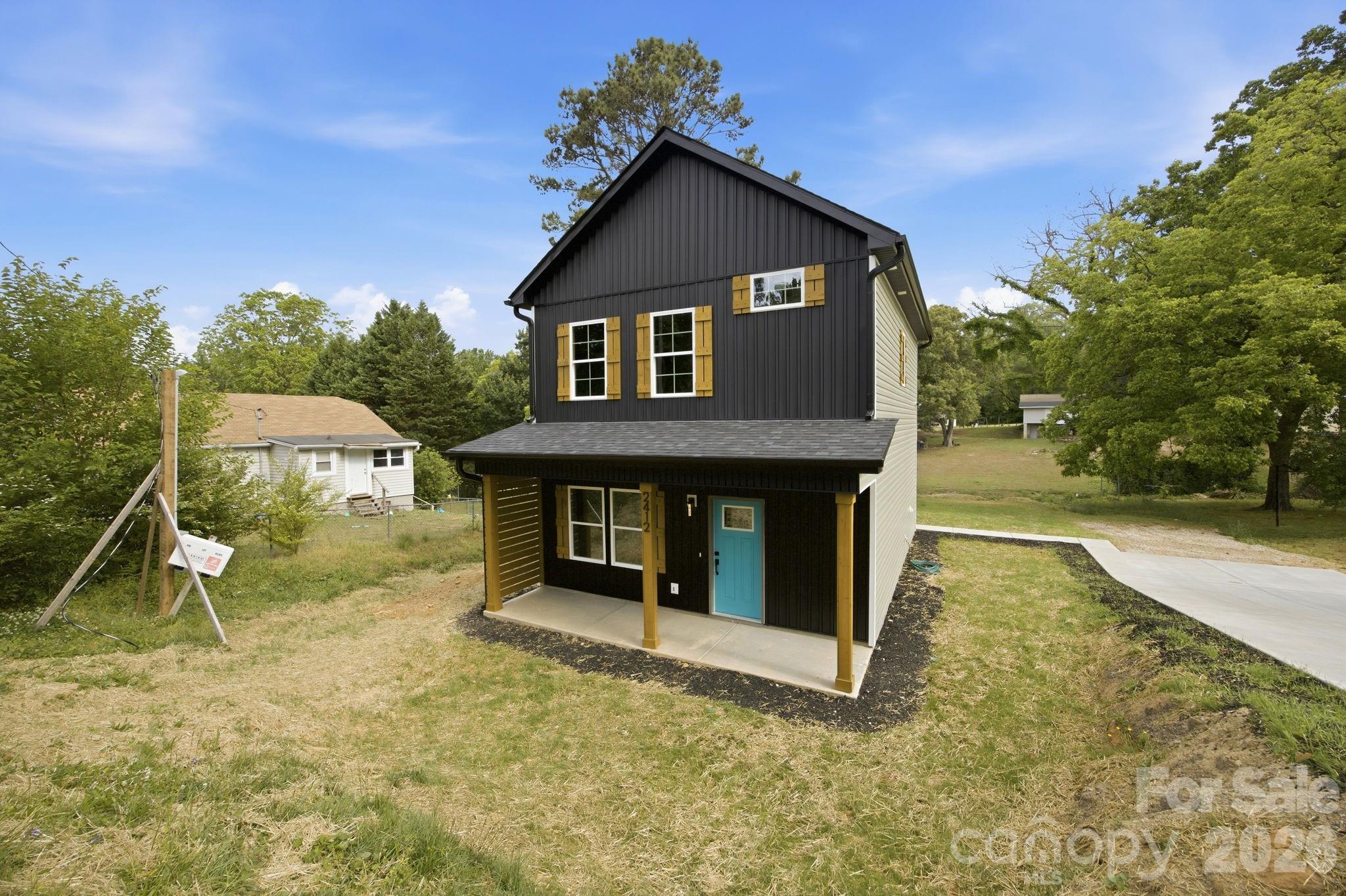 2412 SUMMIT Avenue — Kannapolis