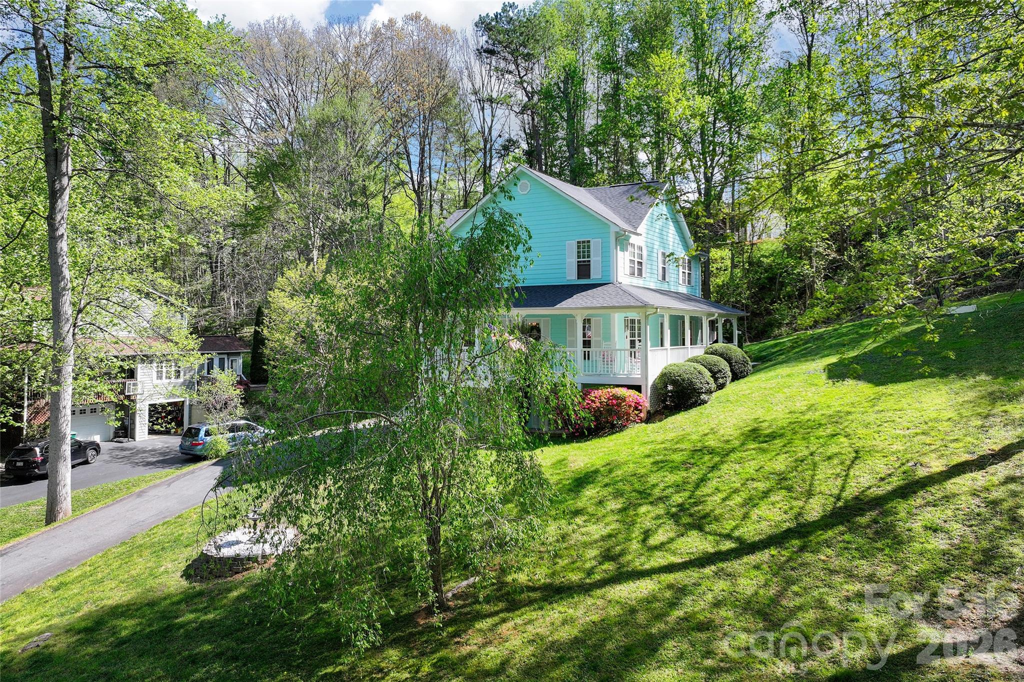 119 Friendly Lane — Asheville
