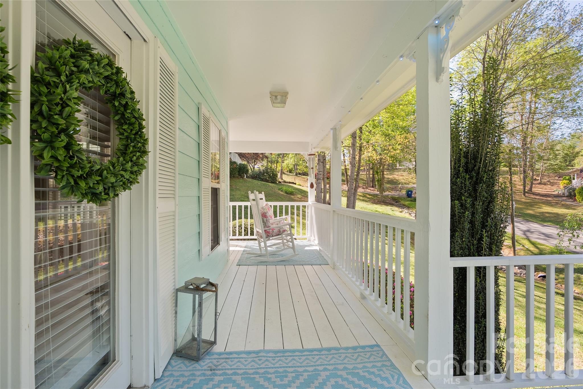 119 Friendly Lane — Asheville