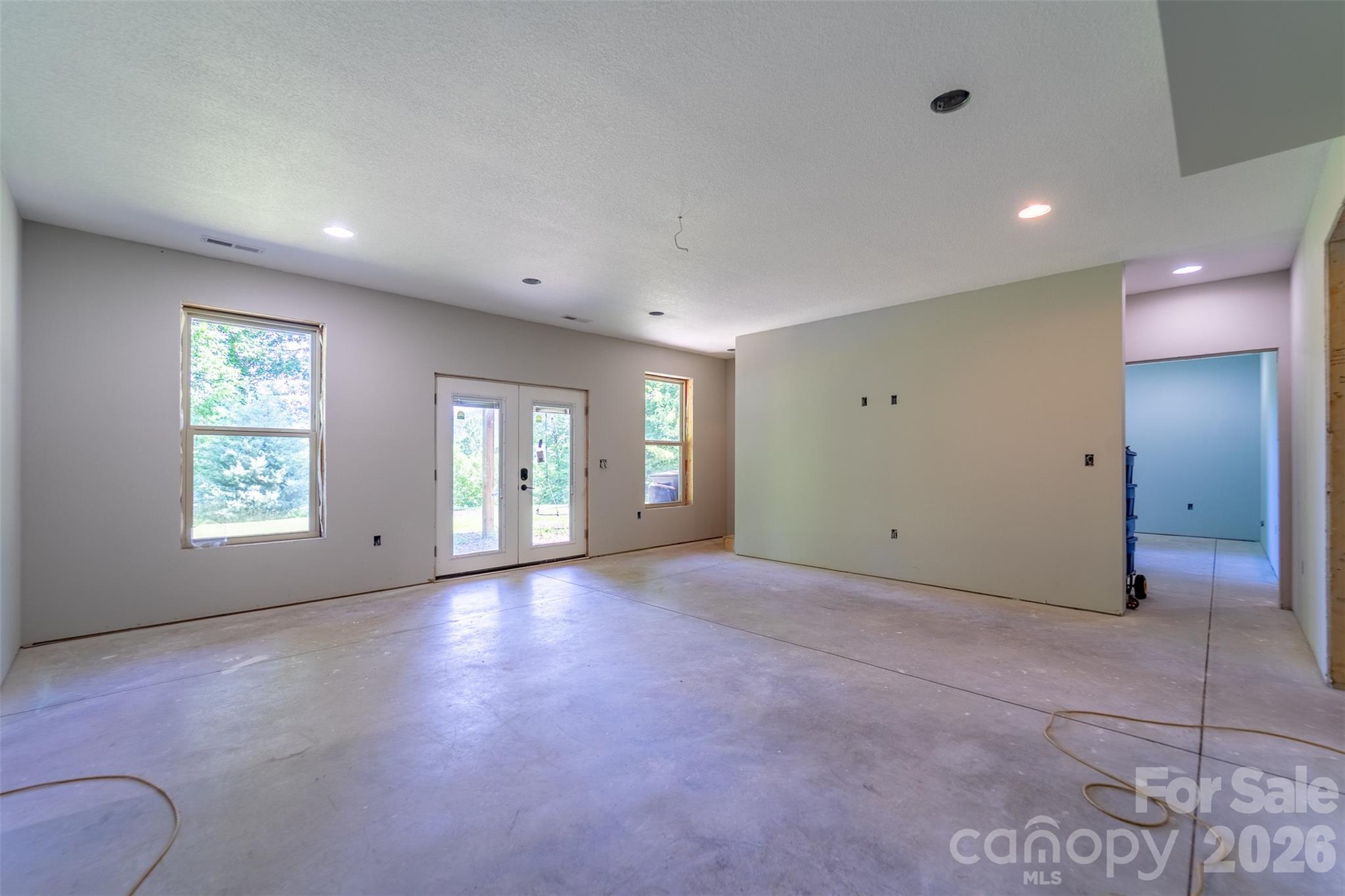 266 Egret Lane — Sylva