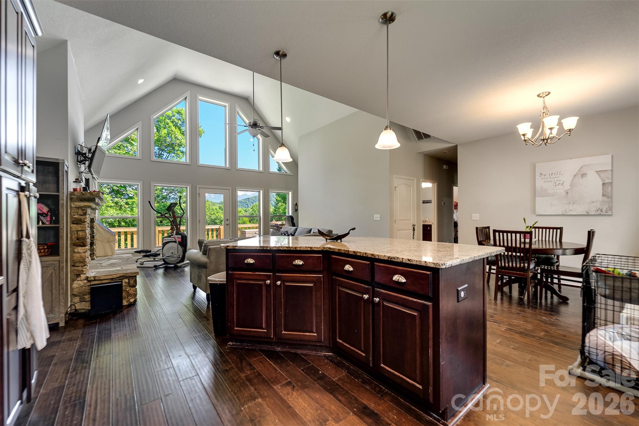 266 Egret Lane — Sylva