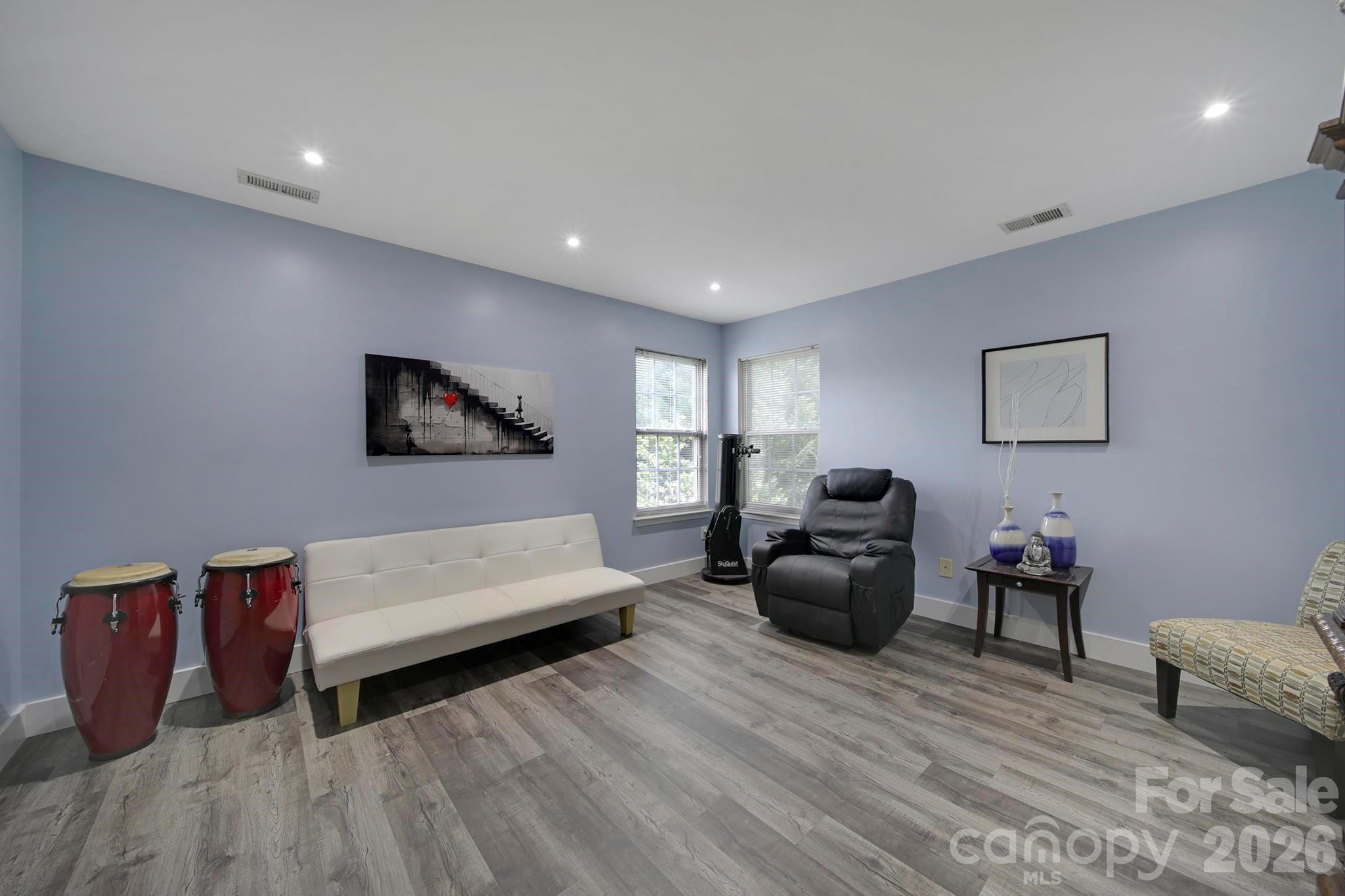 9954 Mitchell Glen Drive — Charlotte