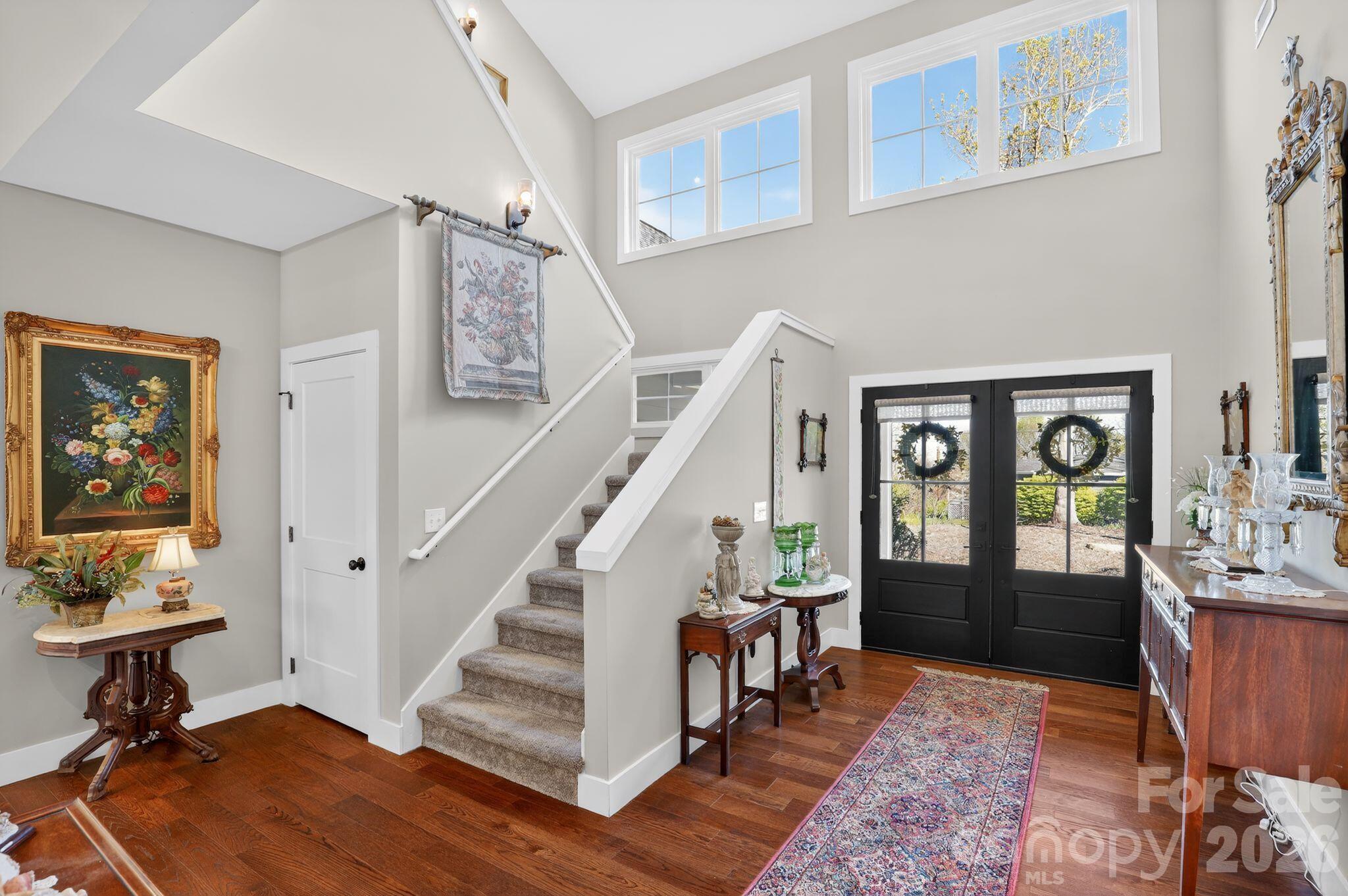 3757 Laurel Park Highway — Hendersonville