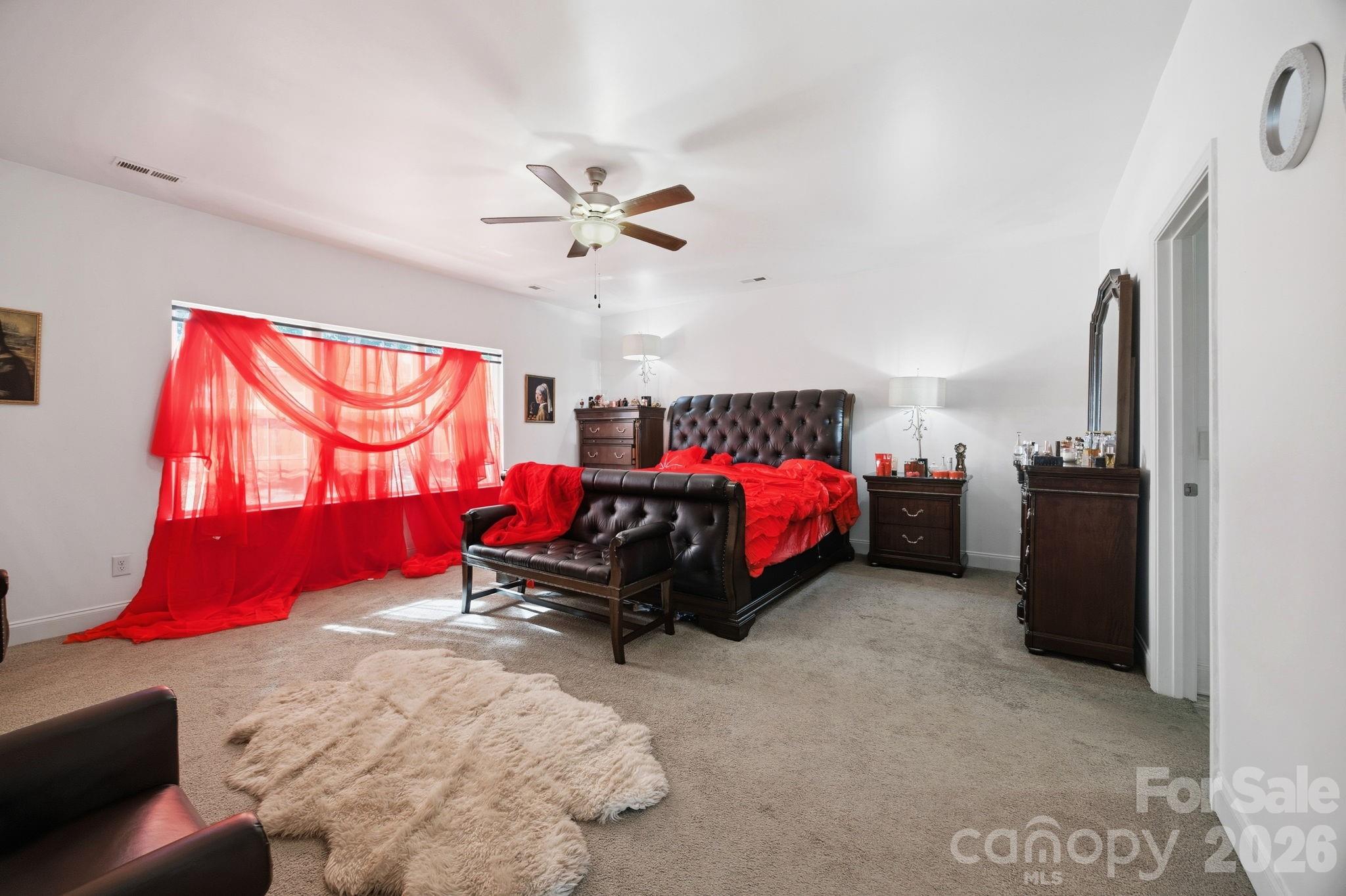11836 Glenwood Drive — Locust