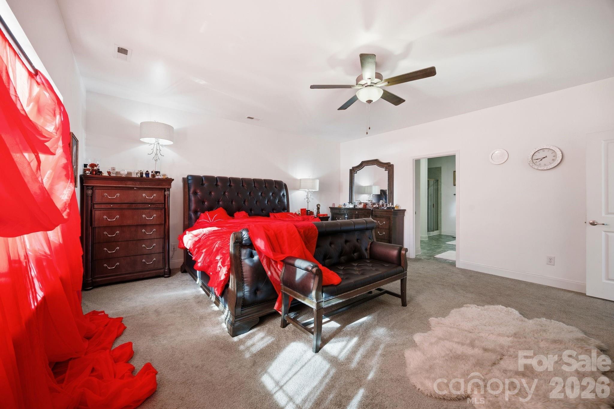 11836 Glenwood Drive — Locust