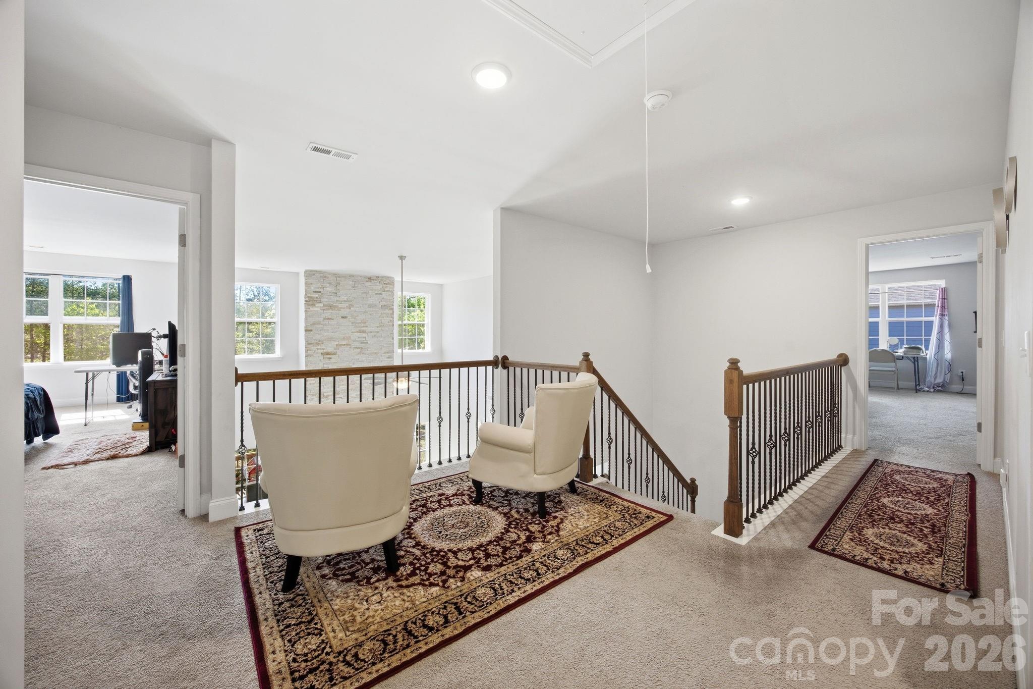 11836 Glenwood Drive — Locust