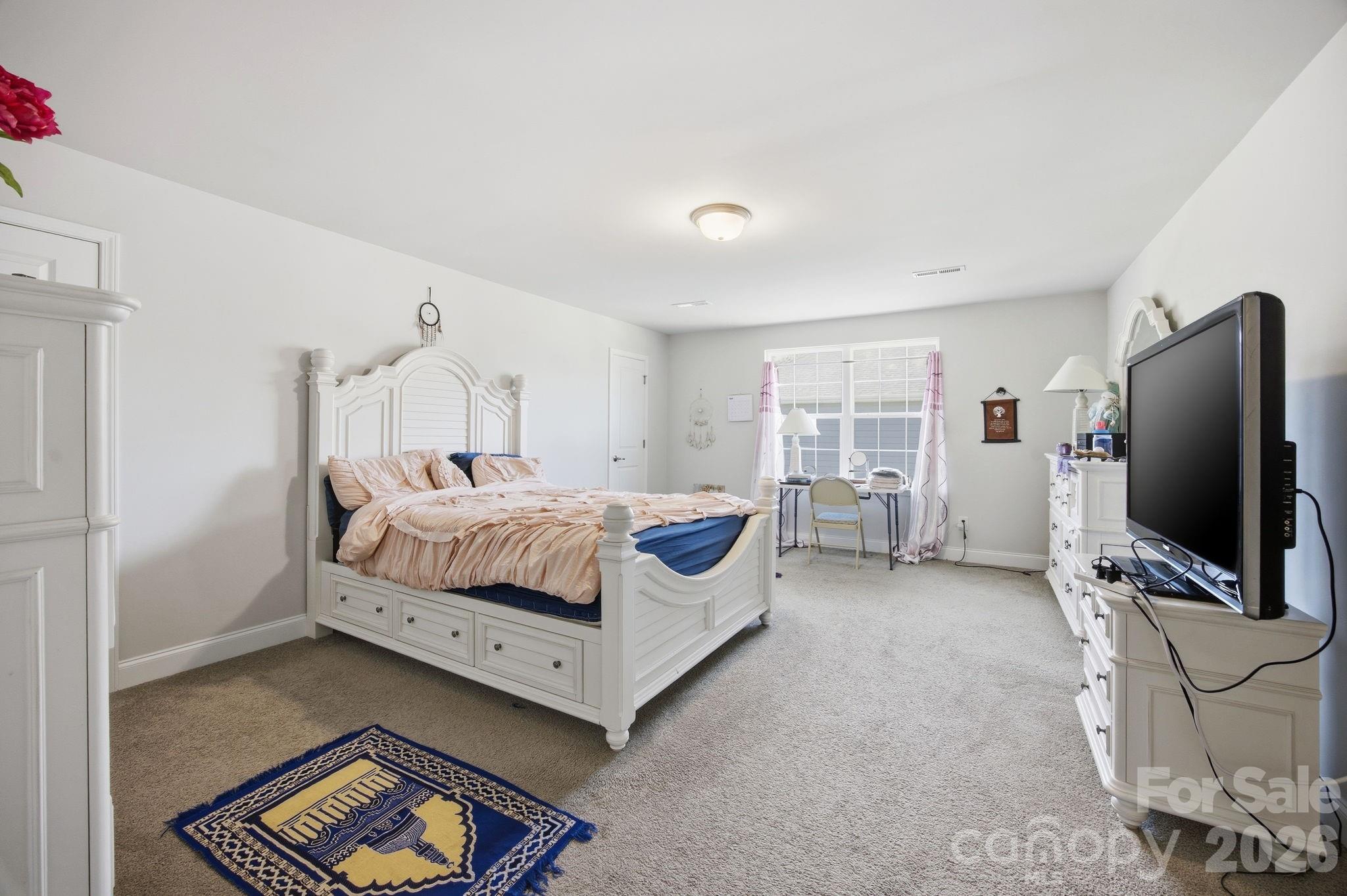 11836 Glenwood Drive — Locust