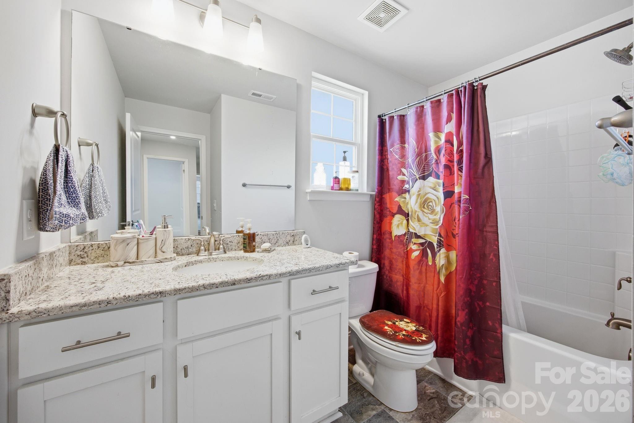 11836 Glenwood Drive — Locust