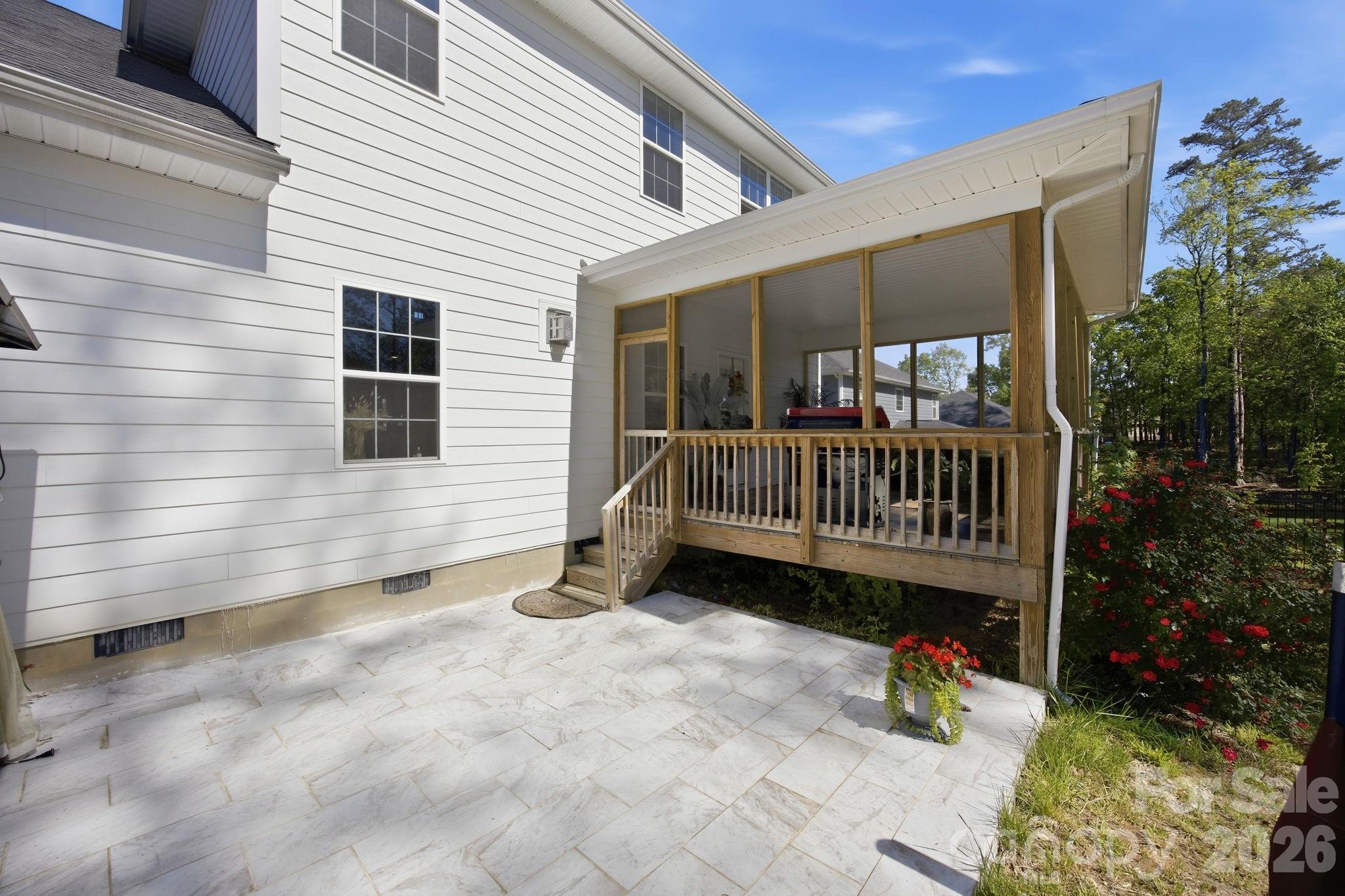 11836 Glenwood Drive — Locust