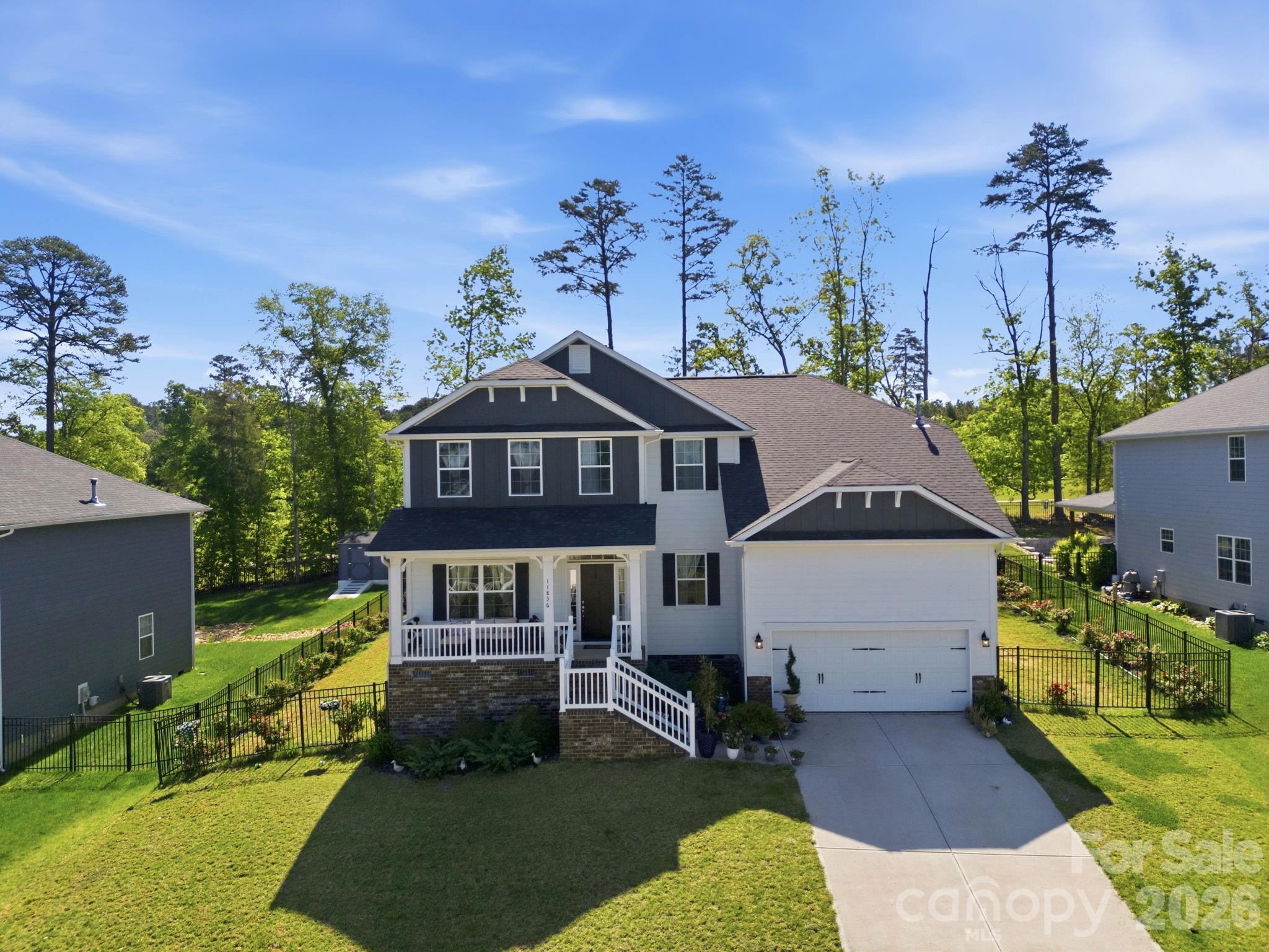 11836 Glenwood Drive — Locust