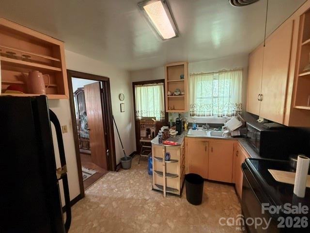 207 Ewbank Road — Etowah