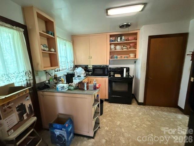 207 Ewbank Road — Etowah