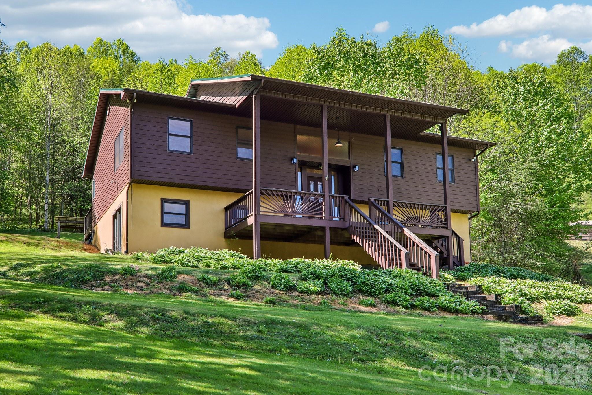 129 Cash Phillips Drive — Mars Hill