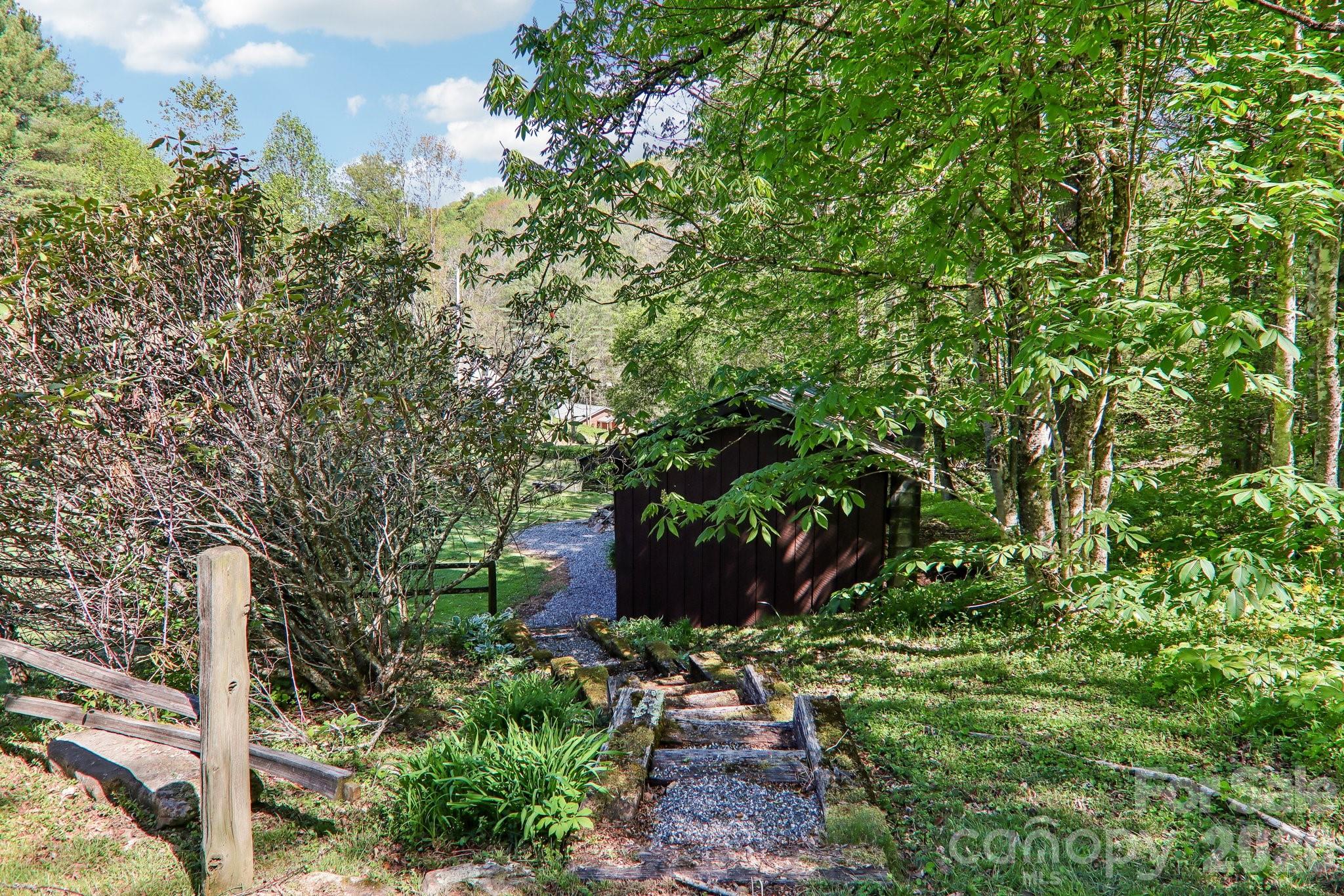 129 Cash Phillips Drive — Mars Hill